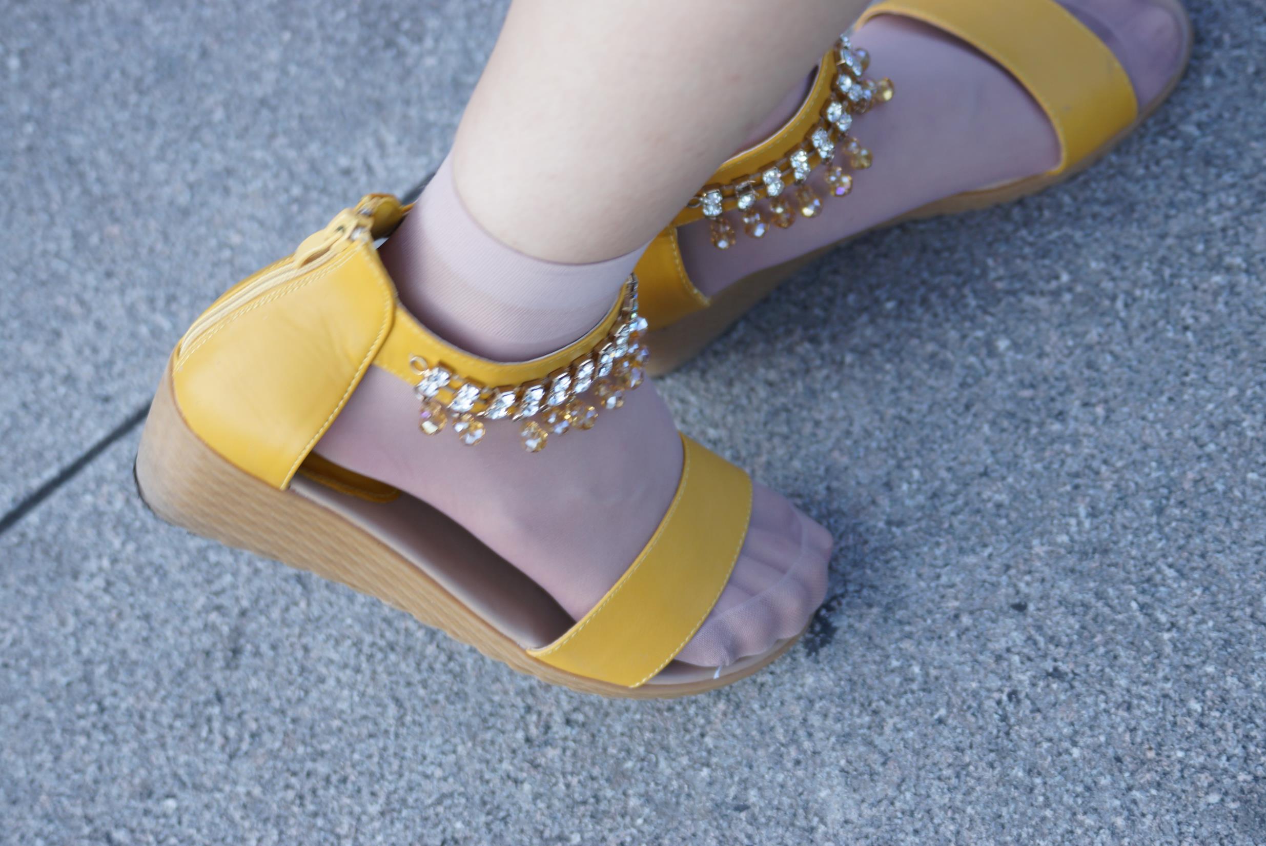 图片[30]-自由摄影 No.273 这样的穿法应该是双玉足 [47P] – 速更版-美库