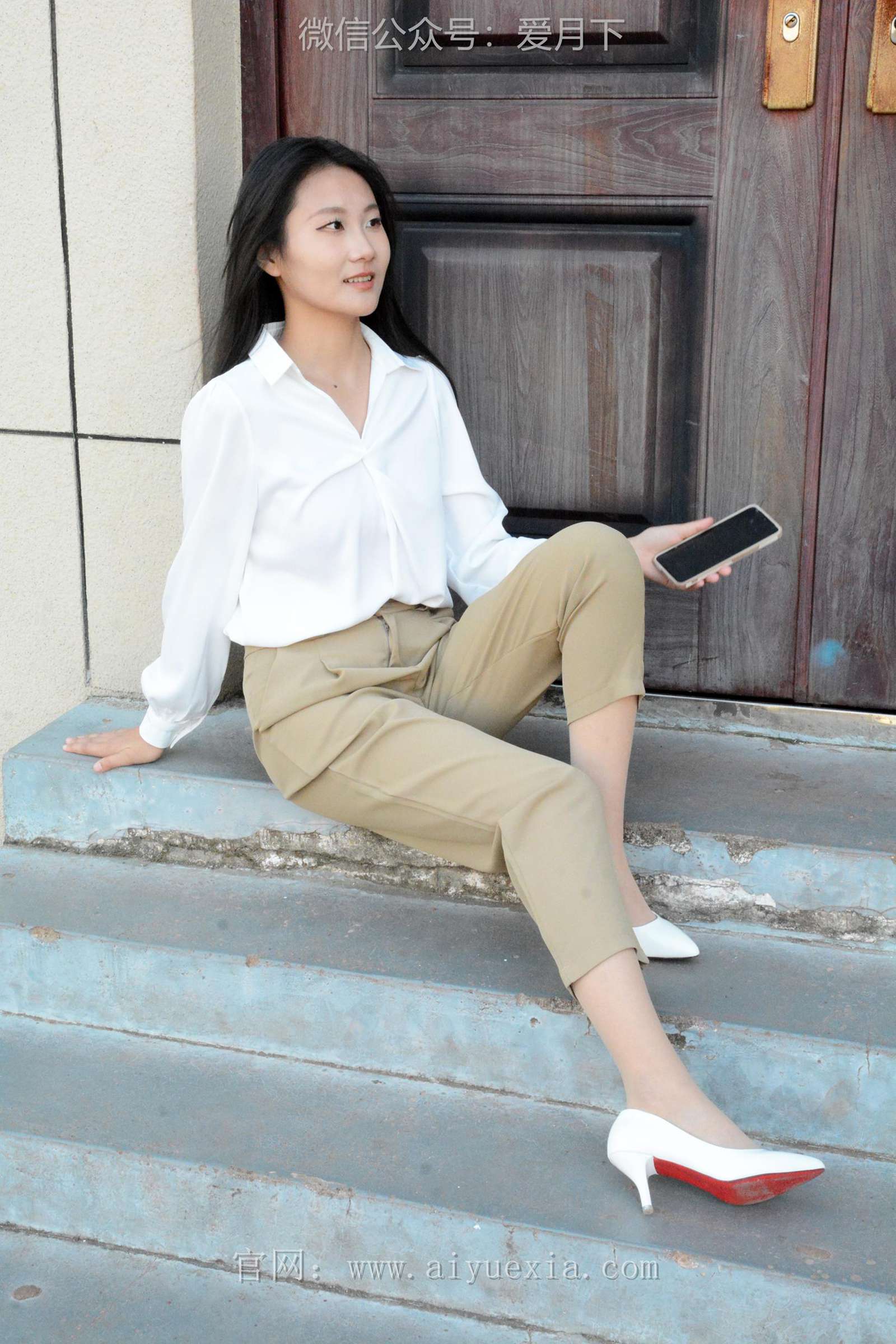 图片[17]-月下摄影 NO.005 恰恰~生活套装 展示一下平时去工作中使用的工作装。略显成熟！[130P] – 速更版-美库