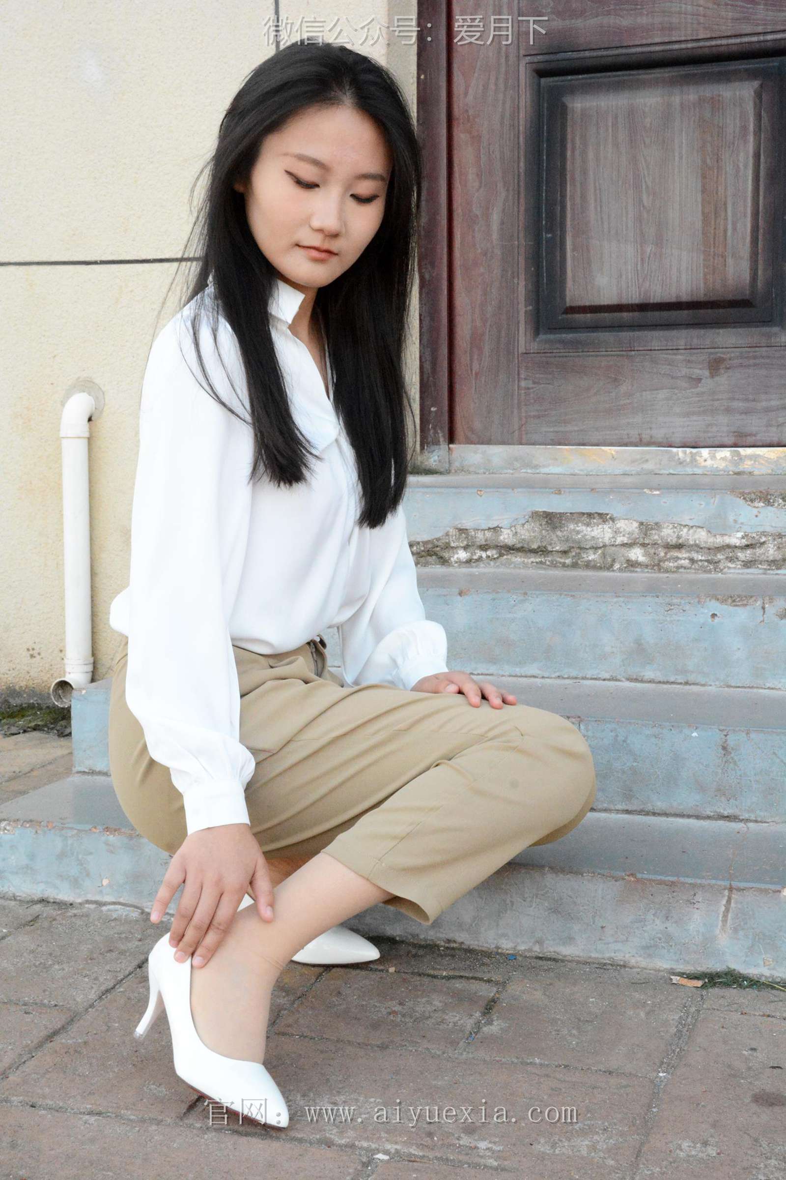 图片[30]-月下摄影 NO.005 恰恰~生活套装 展示一下平时去工作中使用的工作装。略显成熟！[130P] – 速更版-美库