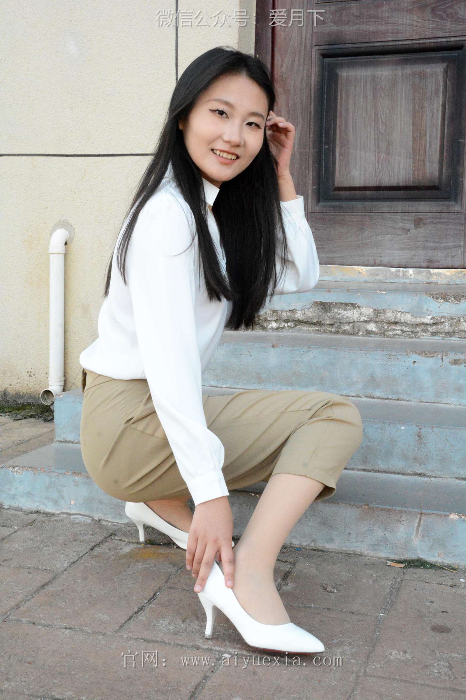 图片[37]-月下摄影 NO.005 恰恰~生活套装 展示一下平时去工作中使用的工作装。略显成熟！[130P] – 速更版-美库