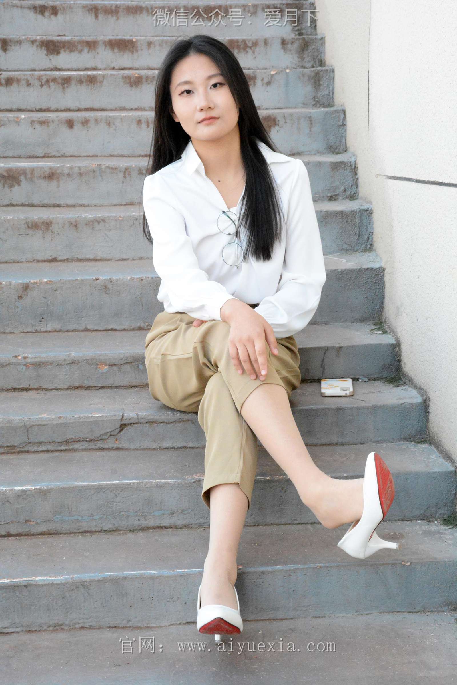 图片[72]-月下摄影 NO.005 恰恰~生活套装 展示一下平时去工作中使用的工作装。略显成熟！[130P] – 速更版-美库