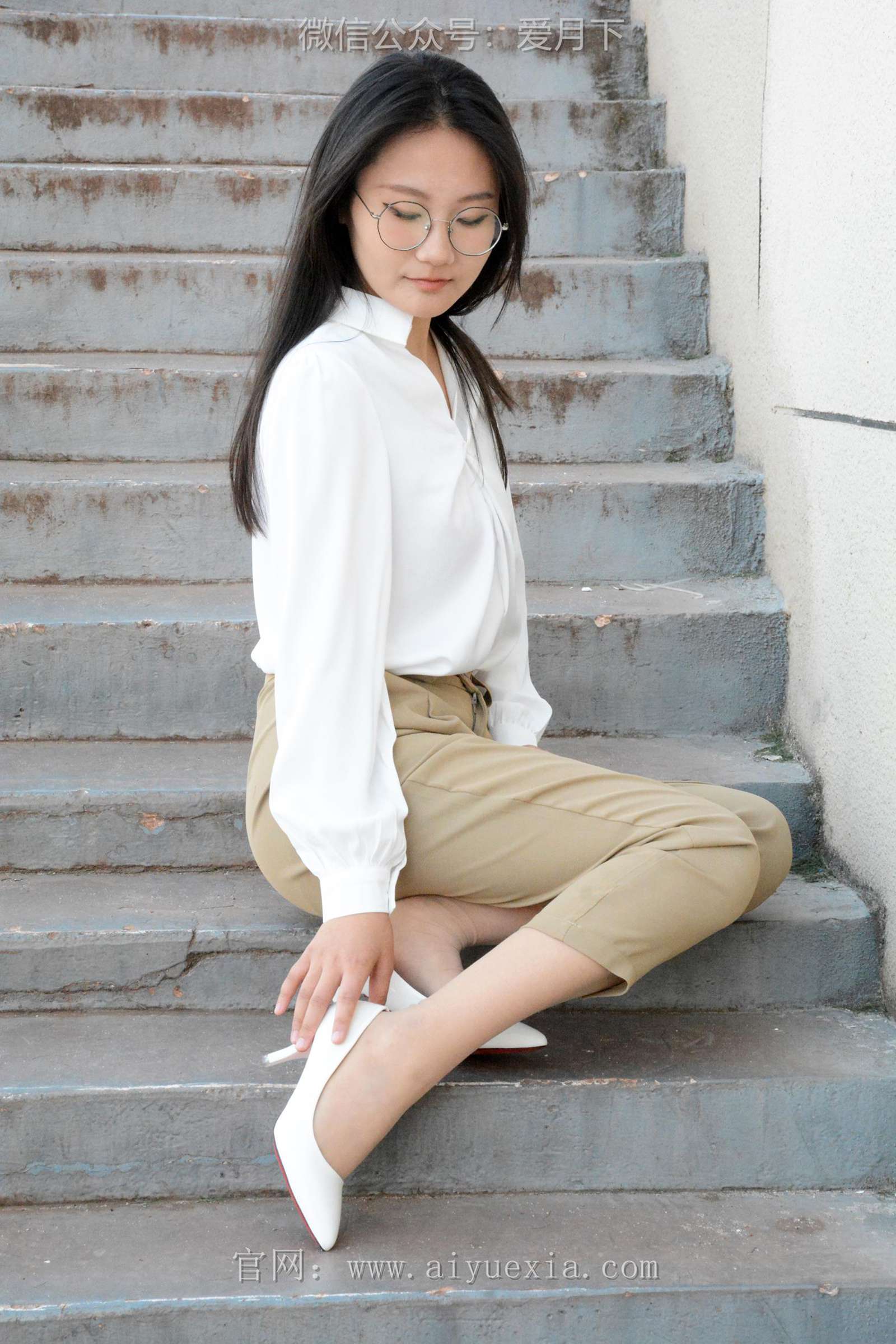 图片[88]-月下摄影 NO.005 恰恰~生活套装 展示一下平时去工作中使用的工作装。略显成熟！[130P] – 速更版-美库