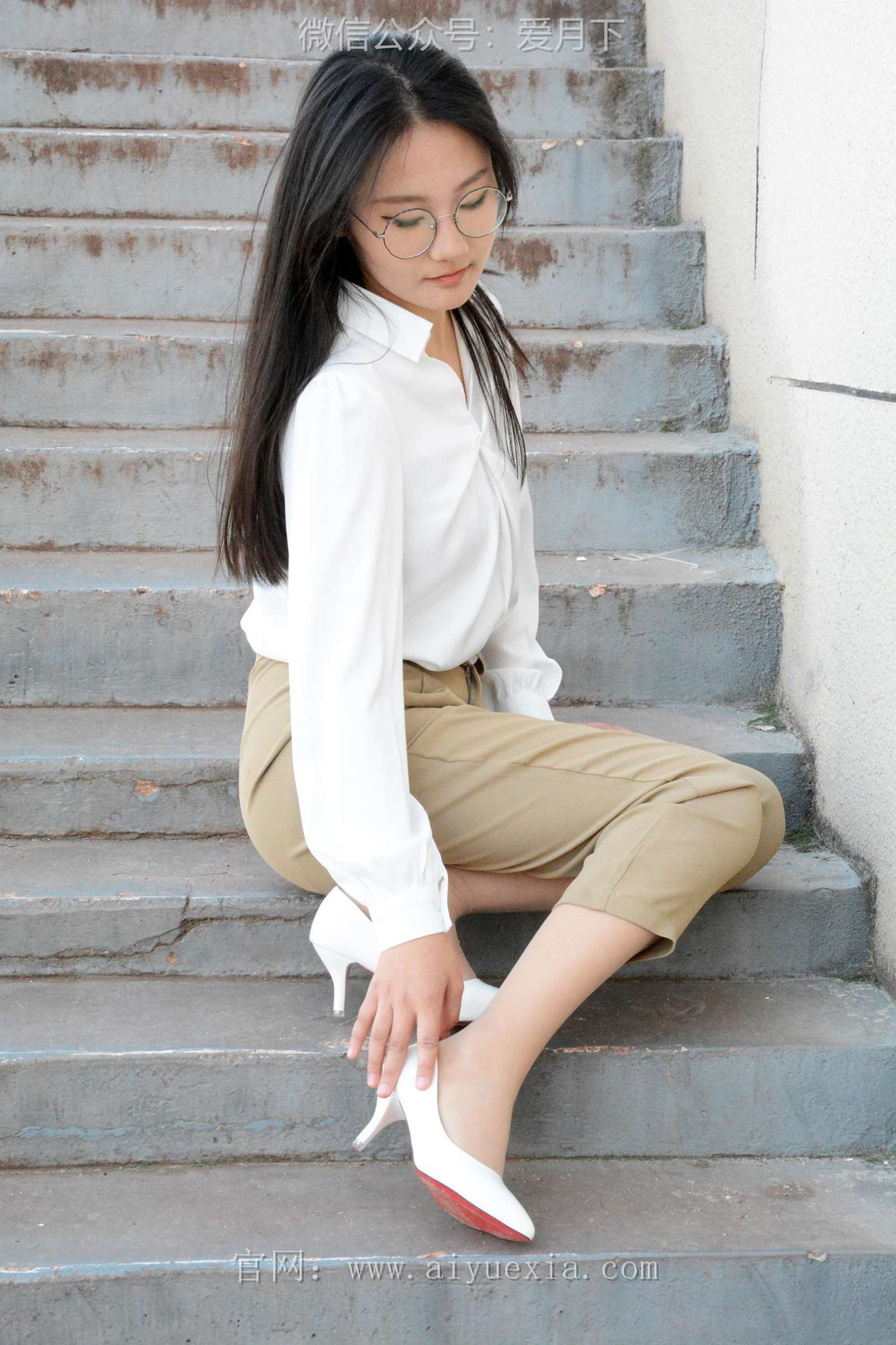 图片[90]-月下摄影 NO.005 恰恰~生活套装 展示一下平时去工作中使用的工作装。略显成熟！[130P] – 速更版-美库