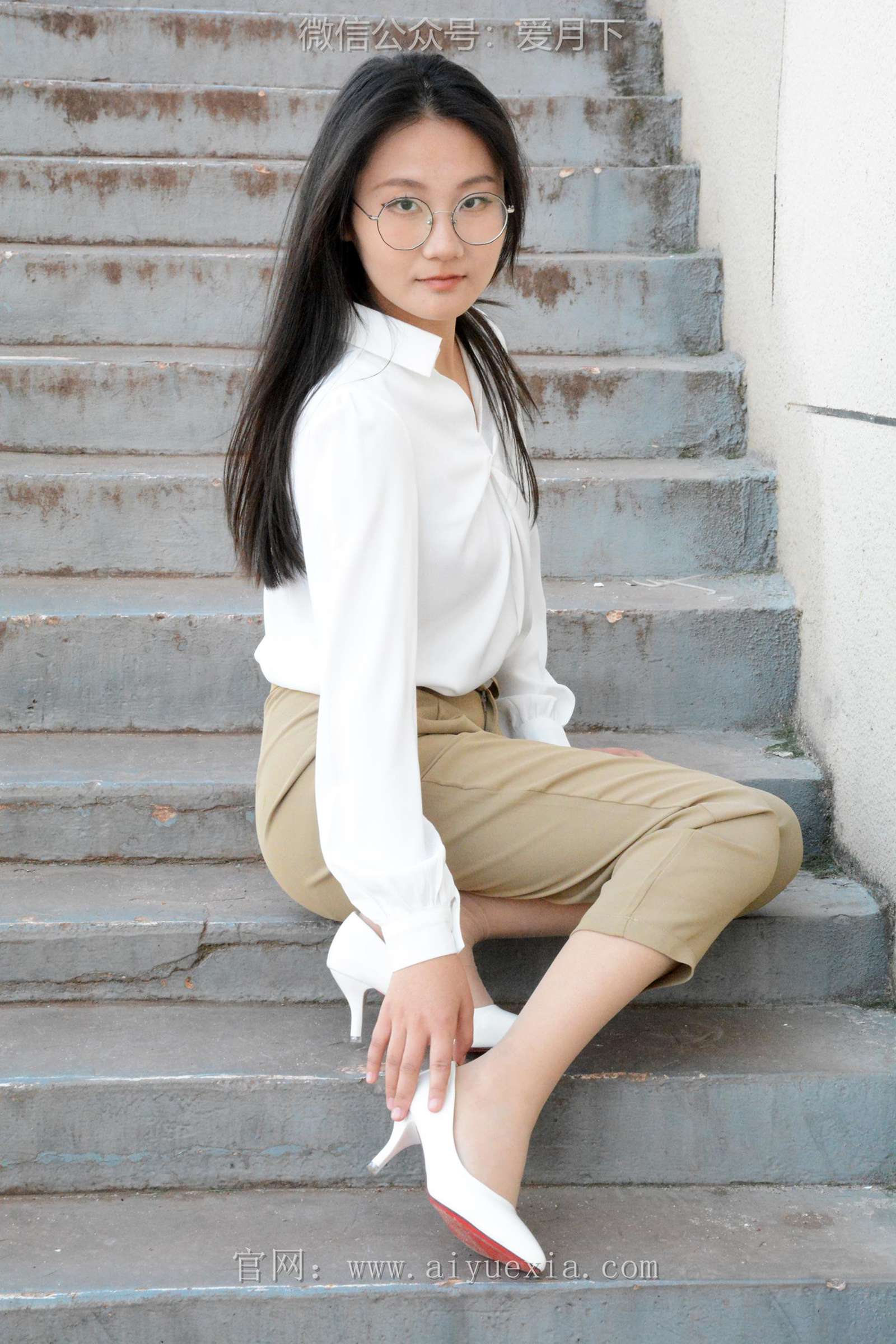 图片[91]-月下摄影 NO.005 恰恰~生活套装 展示一下平时去工作中使用的工作装。略显成熟！[130P] – 速更版-美库