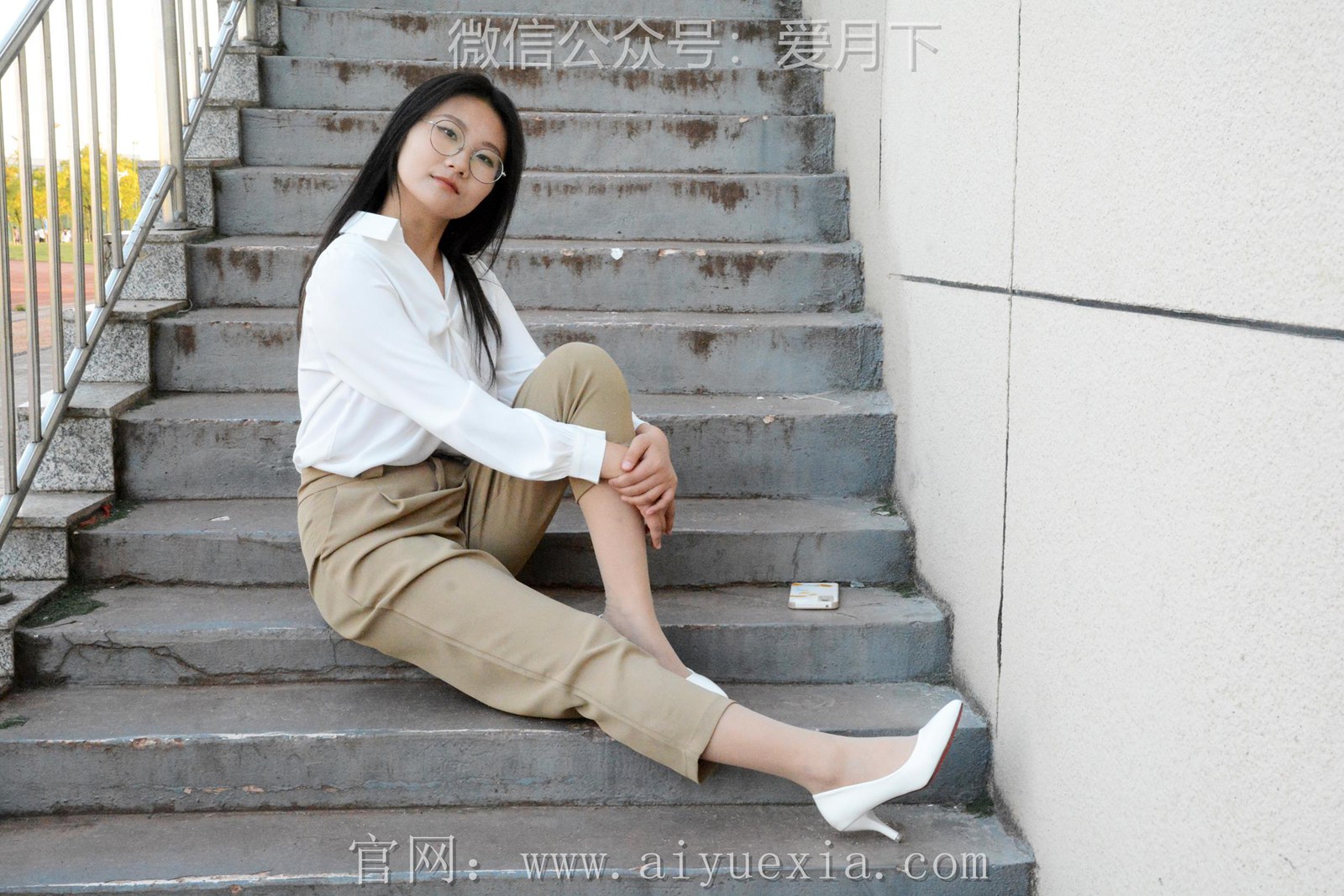 图片[94]-月下摄影 NO.005 恰恰~生活套装 展示一下平时去工作中使用的工作装。略显成熟！[130P] – 速更版-美库