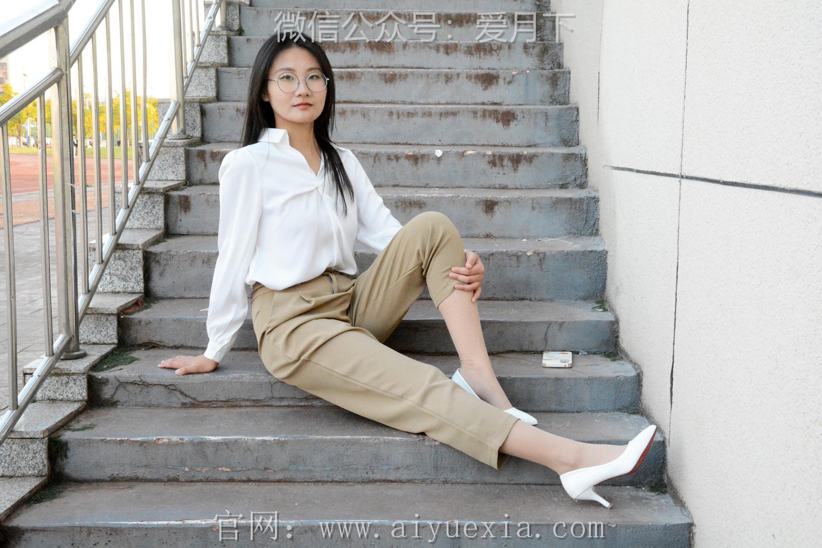 图片[96]-月下摄影 NO.005 恰恰~生活套装 展示一下平时去工作中使用的工作装。略显成熟！[130P] – 速更版-美库