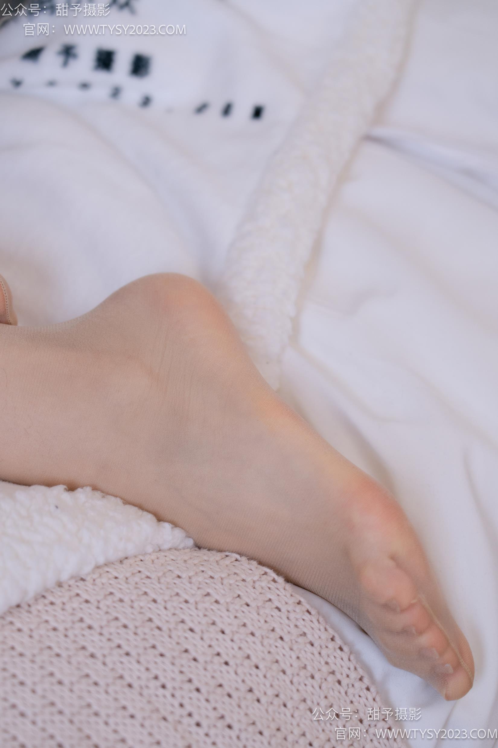 图片[89]-甜予摄影 NO.038 鱼鱼-高跟鞋、油亮肉丝[129P] – 速更版-美库