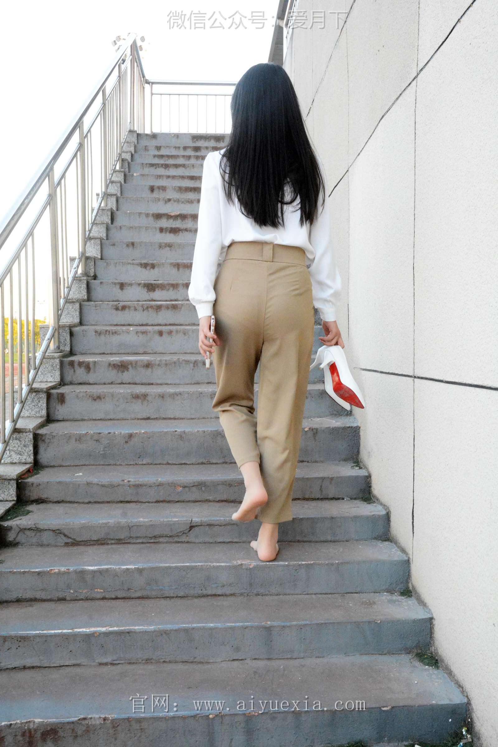 图片[121]-月下摄影 NO.005 恰恰~生活套装 展示一下平时去工作中使用的工作装。略显成熟！[130P] – 速更版-美库