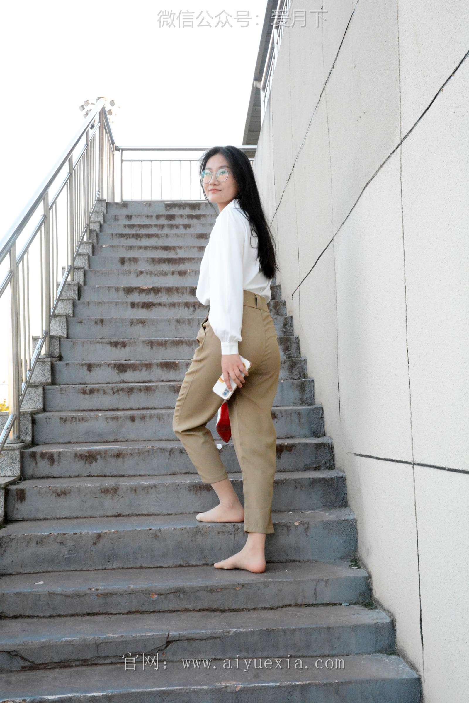 图片[122]-月下摄影 NO.005 恰恰~生活套装 展示一下平时去工作中使用的工作装。略显成熟！[130P] – 速更版-美库
