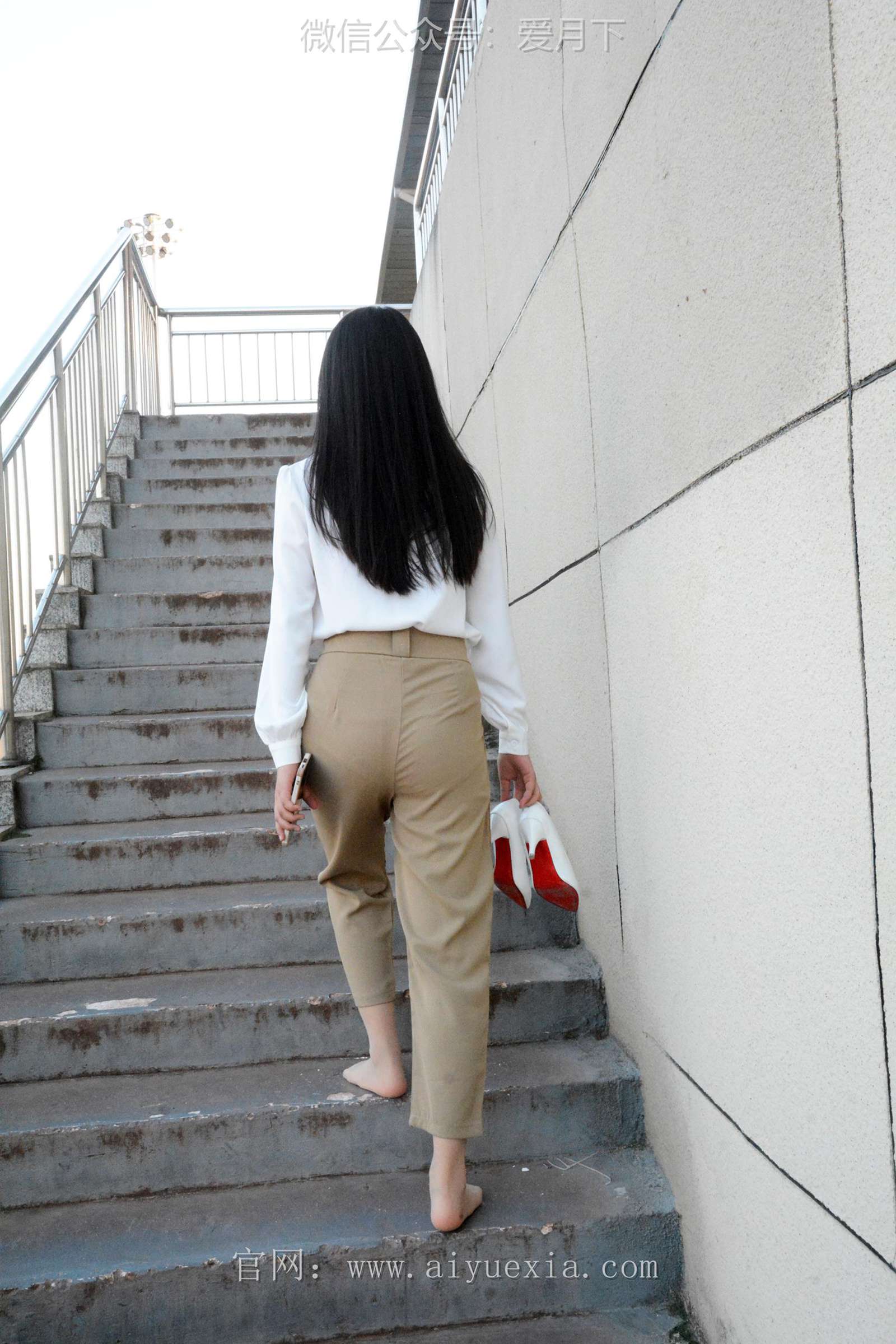 图片[123]-月下摄影 NO.005 恰恰~生活套装 展示一下平时去工作中使用的工作装。略显成熟！[130P] – 速更版-美库