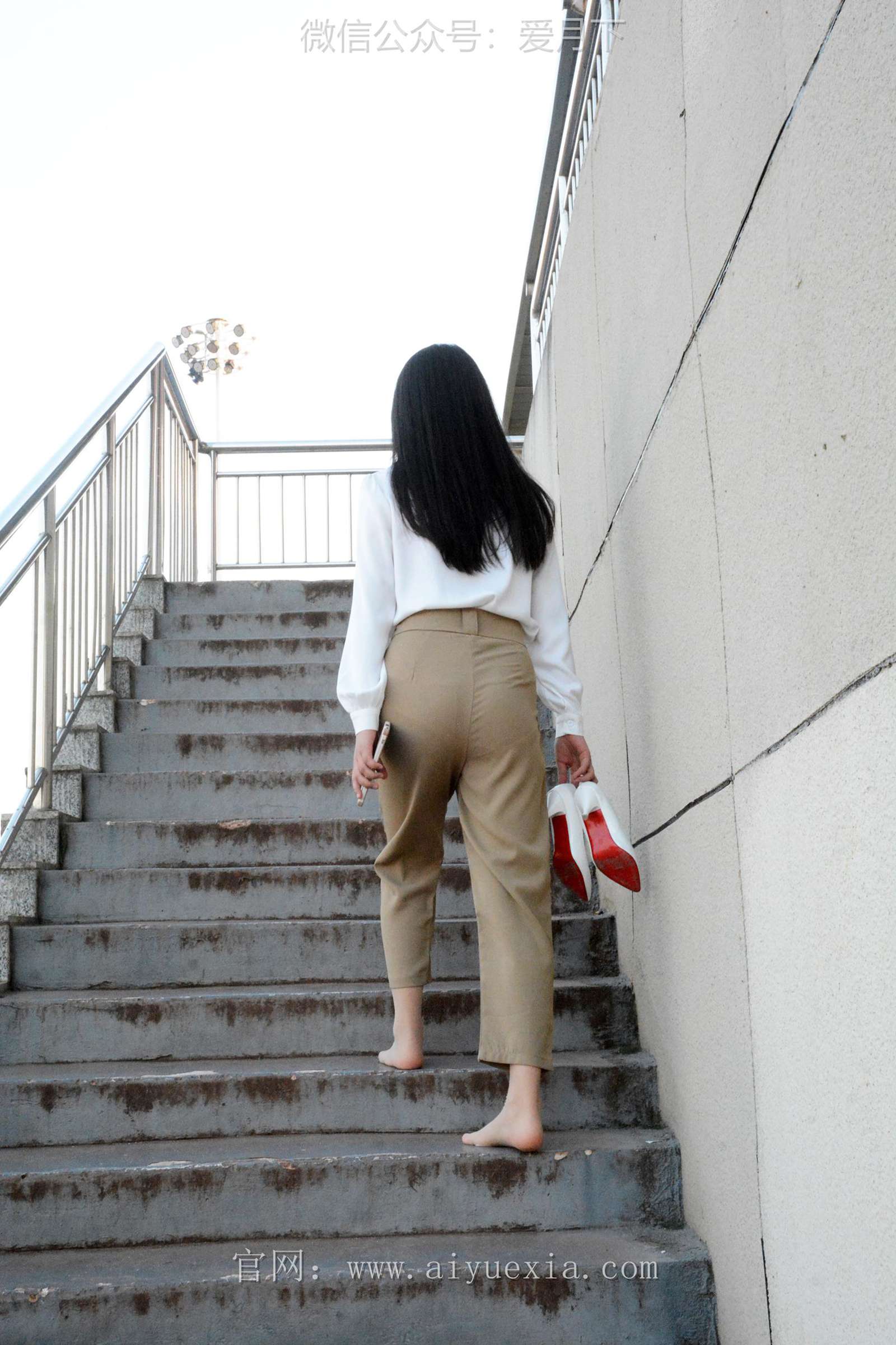 图片[126]-月下摄影 NO.005 恰恰~生活套装 展示一下平时去工作中使用的工作装。略显成熟！[130P] – 速更版-美库