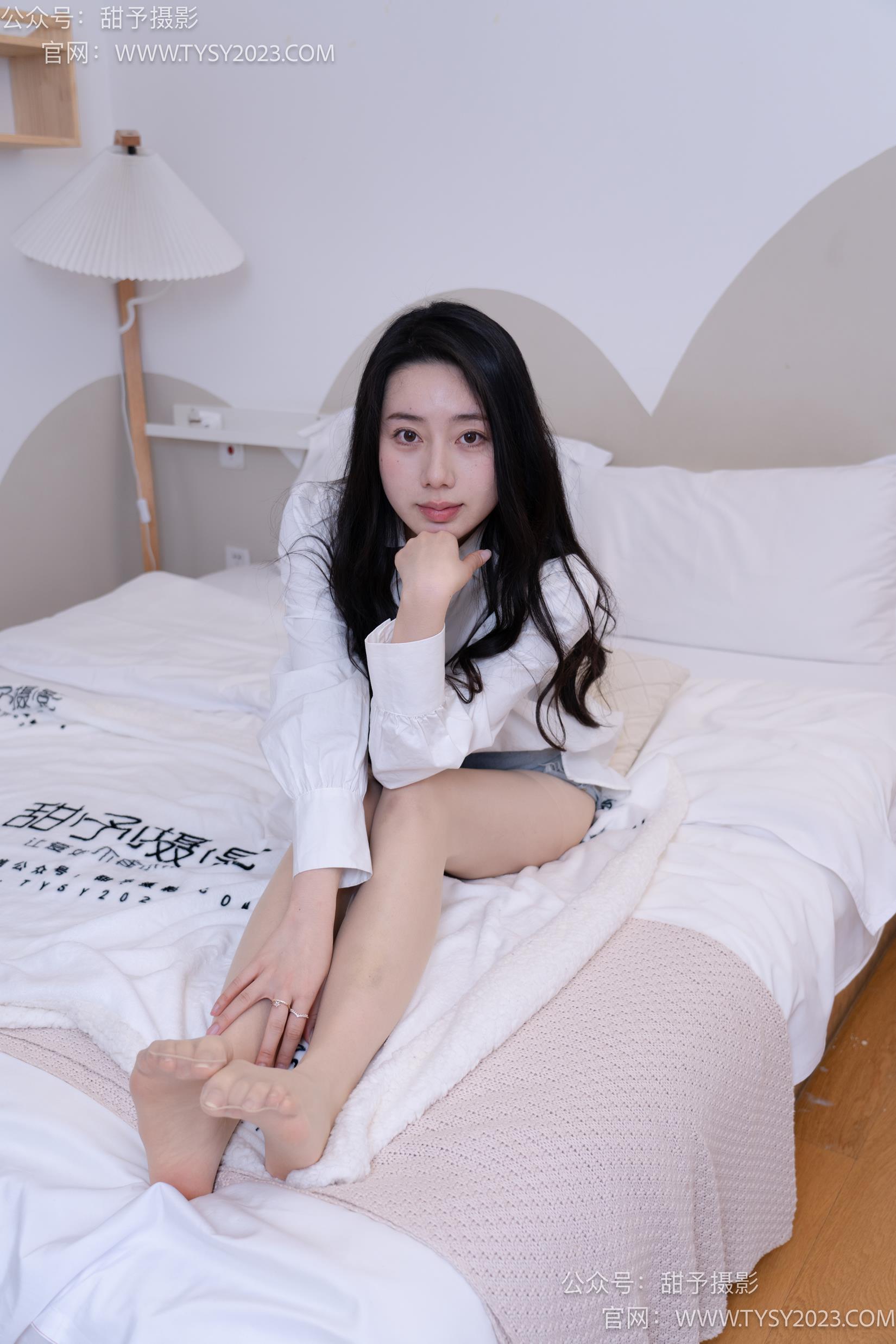 图片[117]-甜予摄影 NO.038 鱼鱼-高跟鞋、油亮肉丝[129P] – 速更版-美库