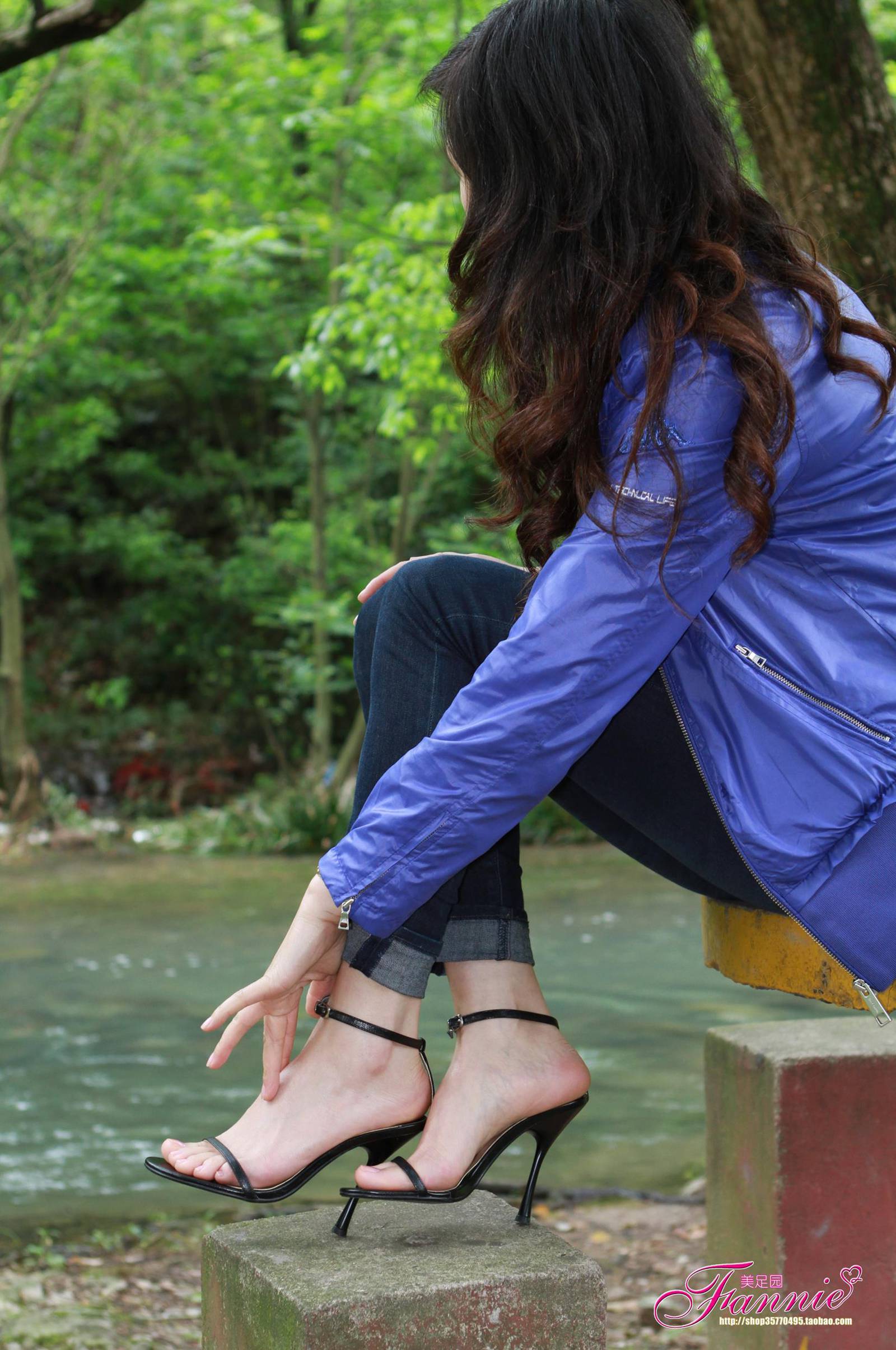 图片[30]-Fannie芬妮每足园 No.589 在水一方1[53P] – 速更版-美库