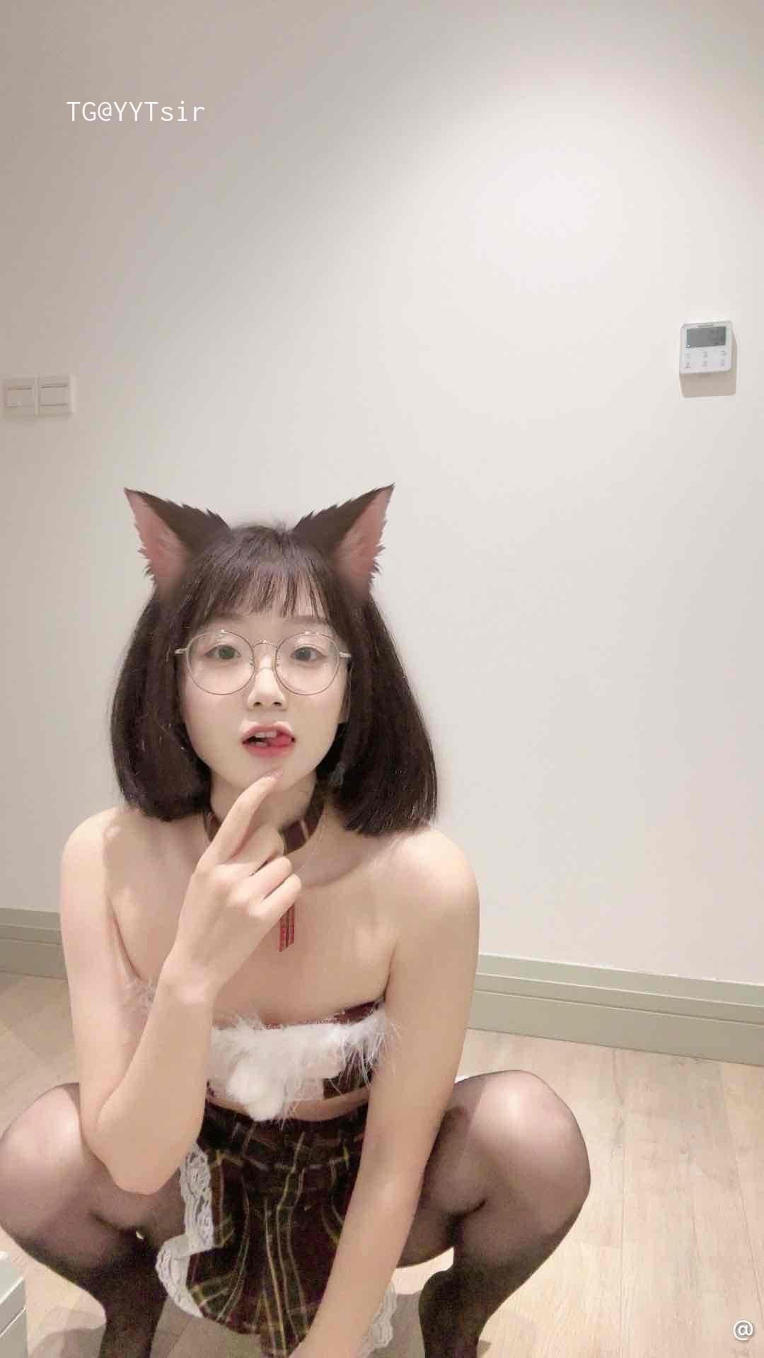 图片[15]-动漫博主@胜利的小生活微密圈系列 -嘉宾-JK服[14P] – 速更版-美库