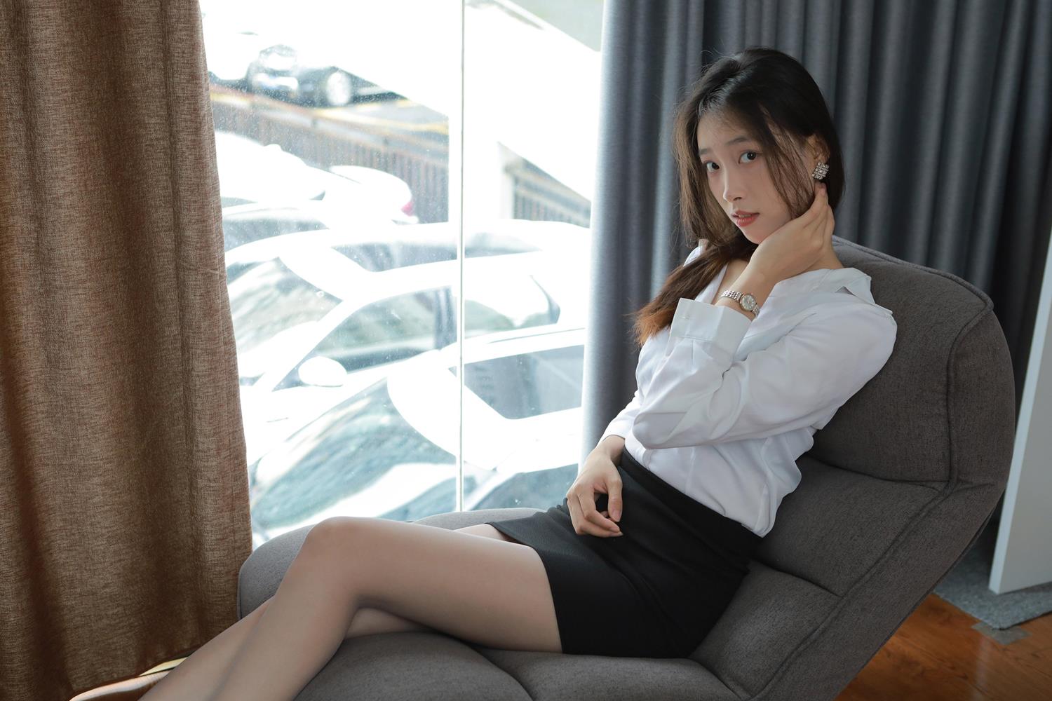 图片[43]-[IESS异思趣向] 2024.07.05 丝享家1786：小九《OL装（上）》[88P] – 速更版-美库