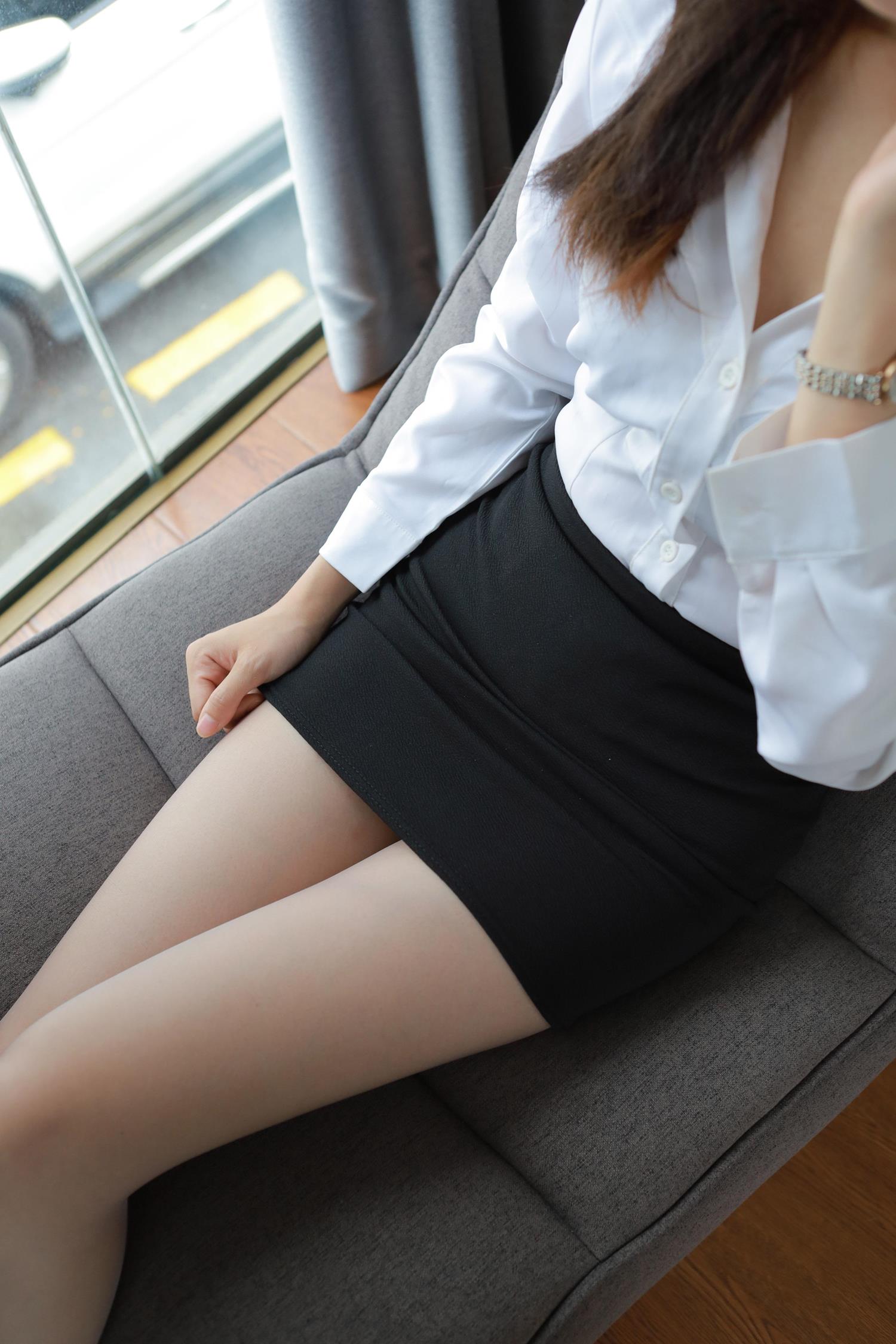 图片[89]-[IESS异思趣向] 2024.07.05 丝享家1786：小九《OL装（上）》[88P] – 速更版-美库