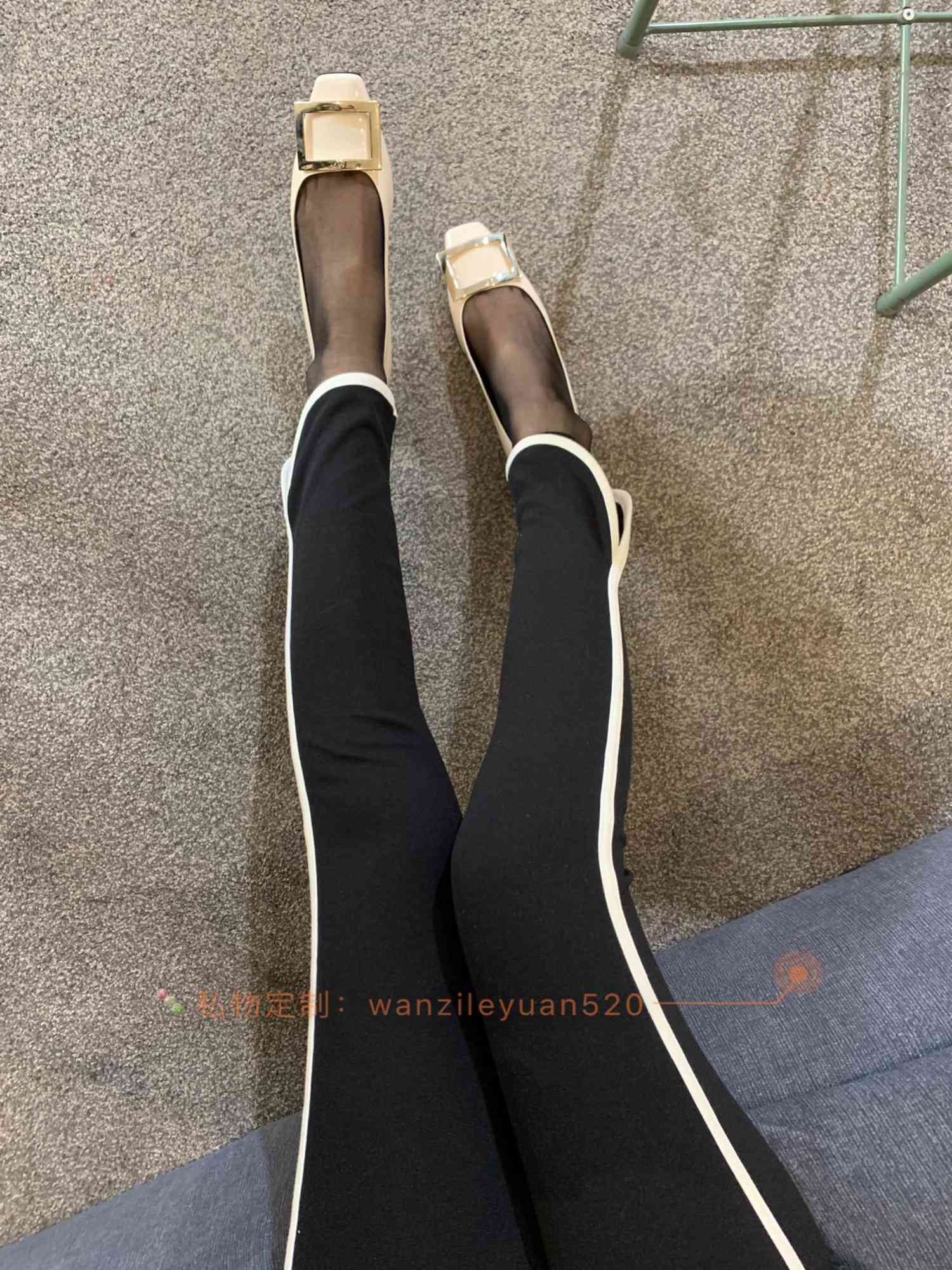 图片[11]-微信朋友圈达人@Changeable丸子-定制系列  黑短丝[65P] – 速更版-美库