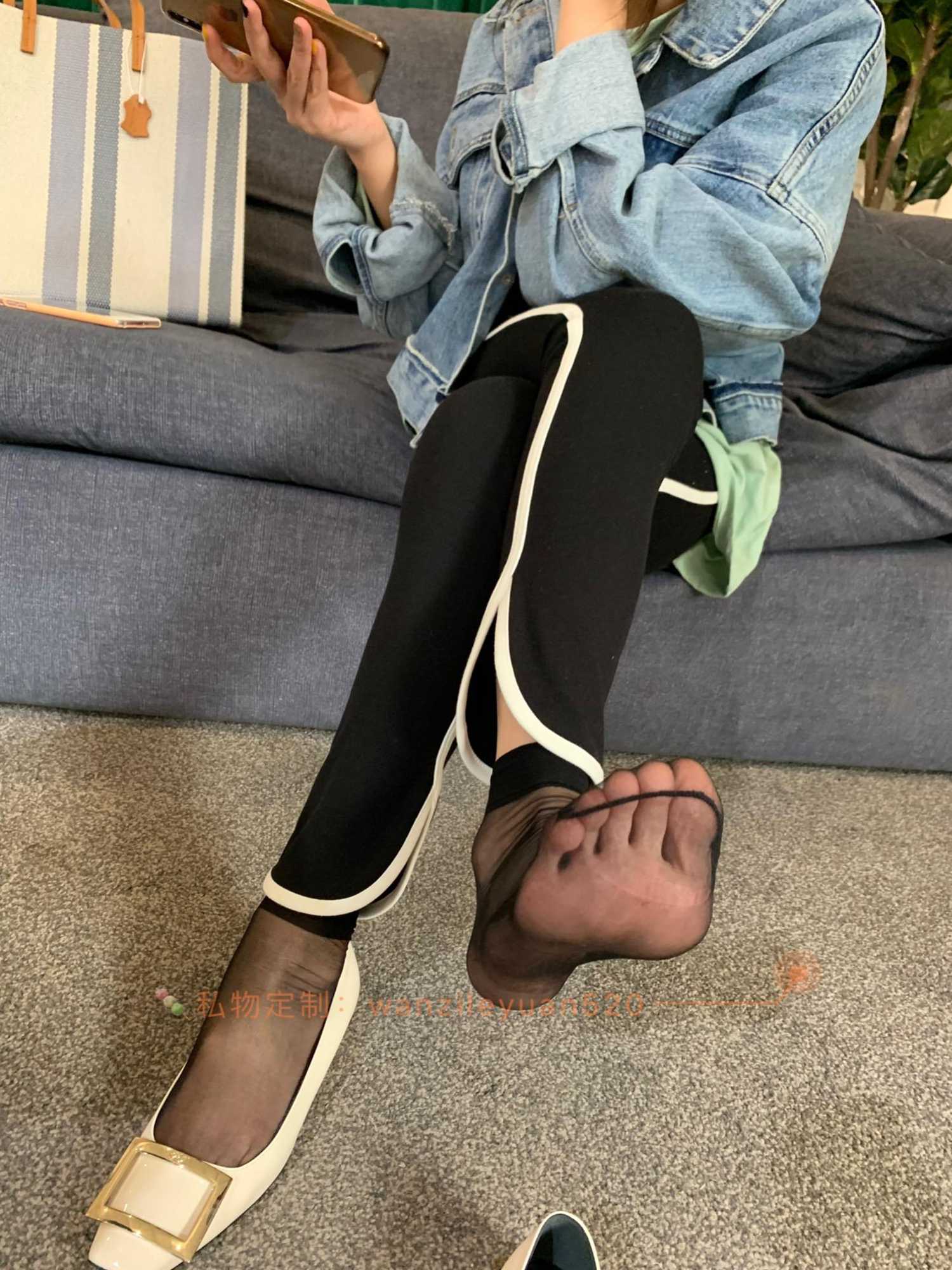 图片[40]-微信朋友圈达人@Changeable丸子-定制系列  黑短丝[65P] – 速更版-美库