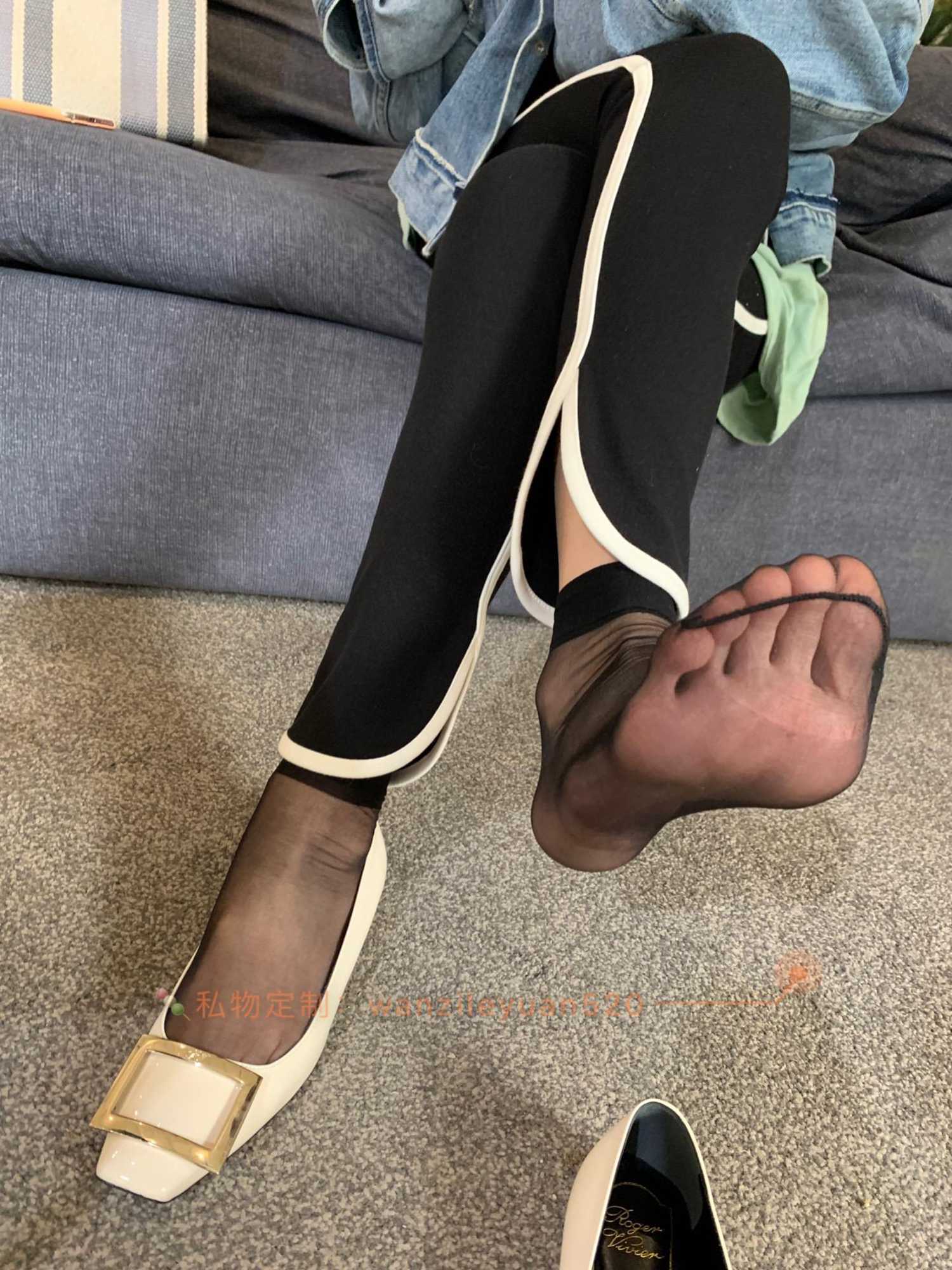 图片[42]-微信朋友圈达人@Changeable丸子-定制系列  黑短丝[65P] – 速更版-美库