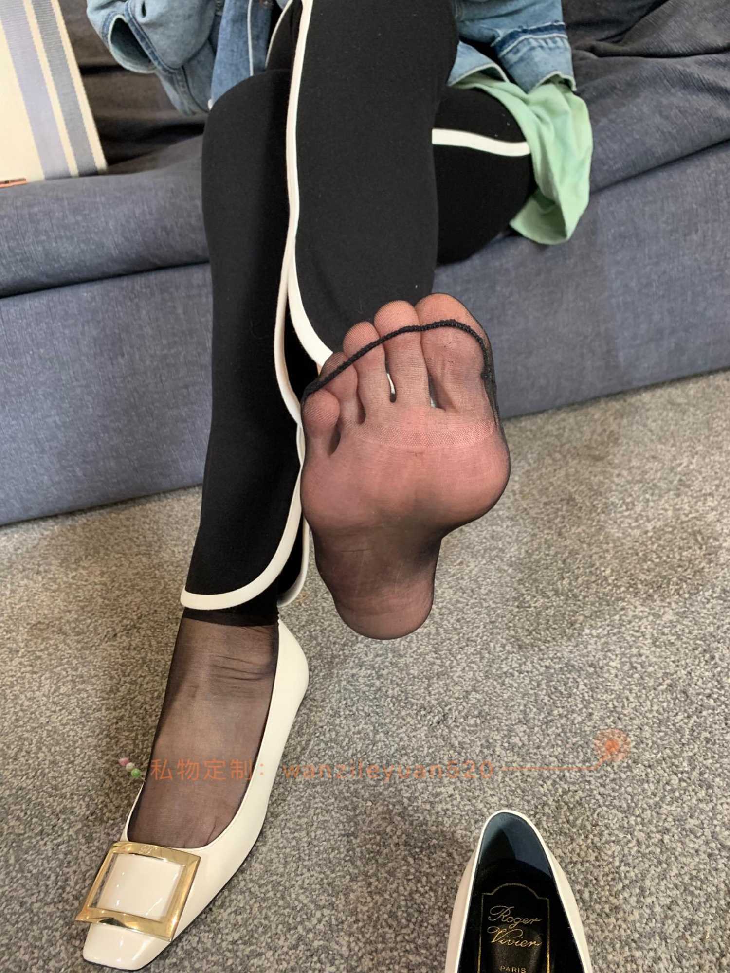 图片[44]-微信朋友圈达人@Changeable丸子-定制系列  黑短丝[65P] – 速更版-美库