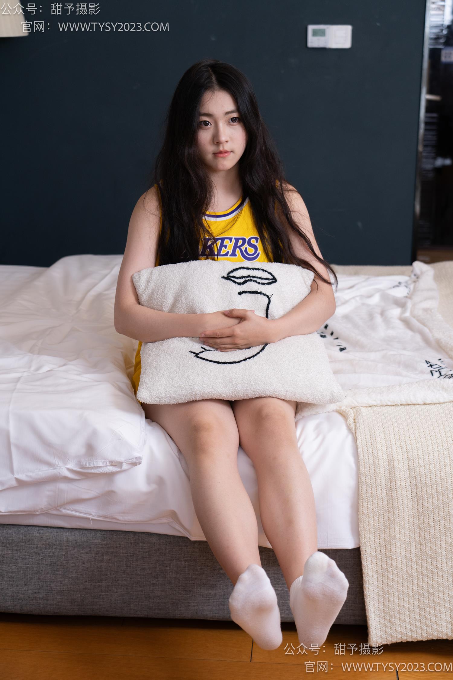 图片[10]-甜予摄影 NO.040 小云-板鞋、白棉袜[129P] – 速更版-美库