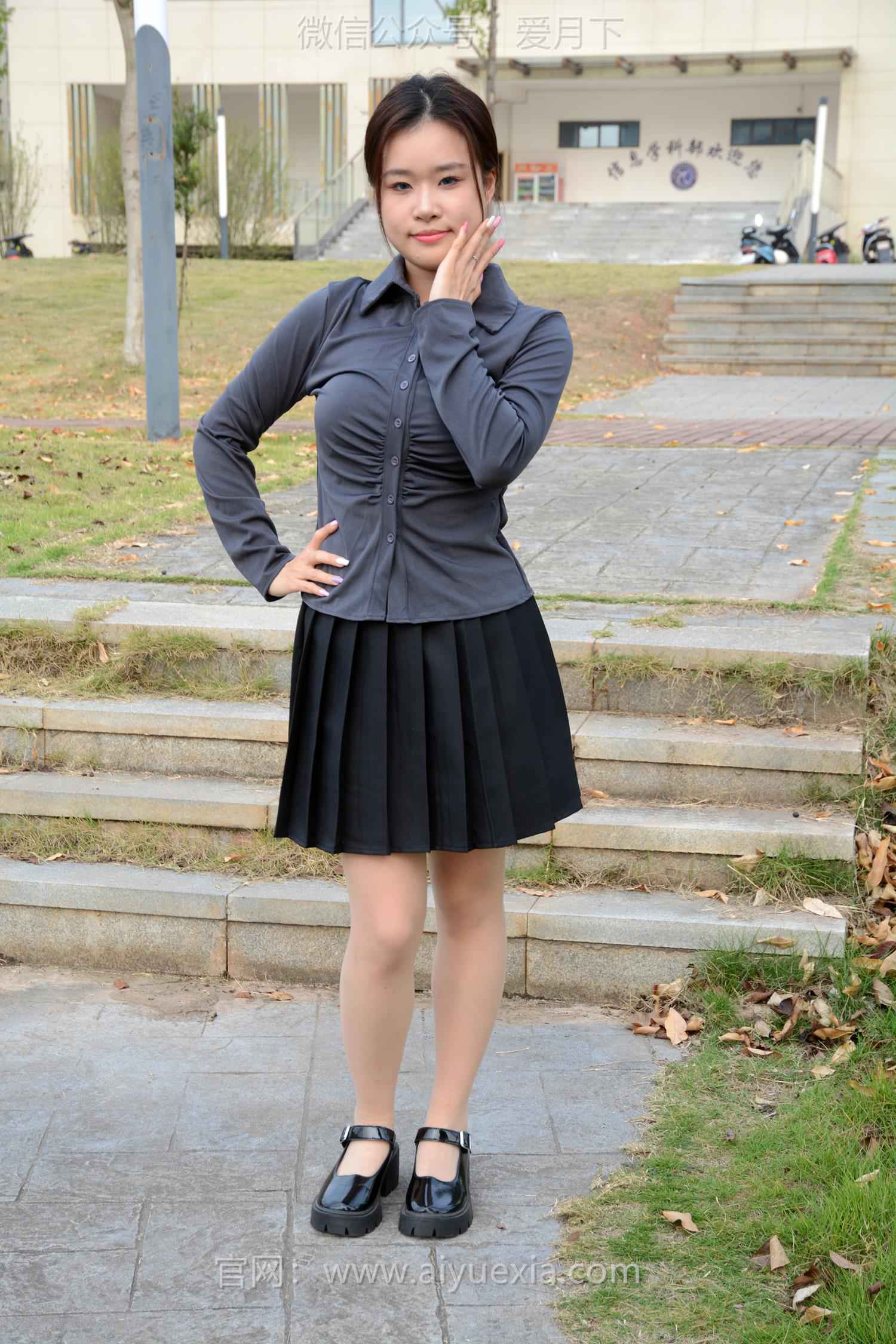 图片[15]-月下摄影 NO.006 茜茜~灰色小JK 这身灰色小JK被我穿出了正装的感觉！[100P] – 速更版-美库