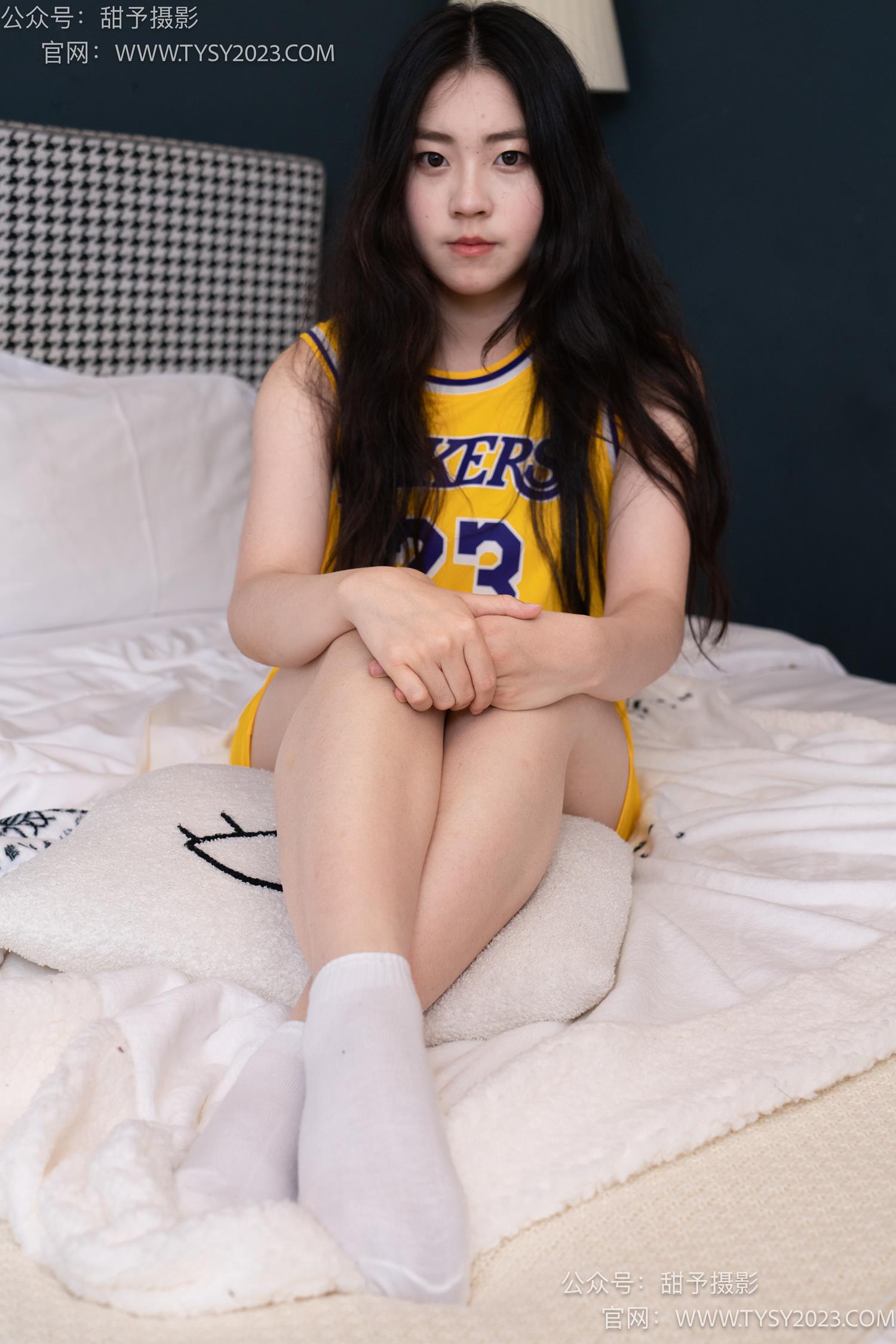 图片[41]-甜予摄影 NO.040 小云-板鞋、白棉袜[129P] – 速更版-美库