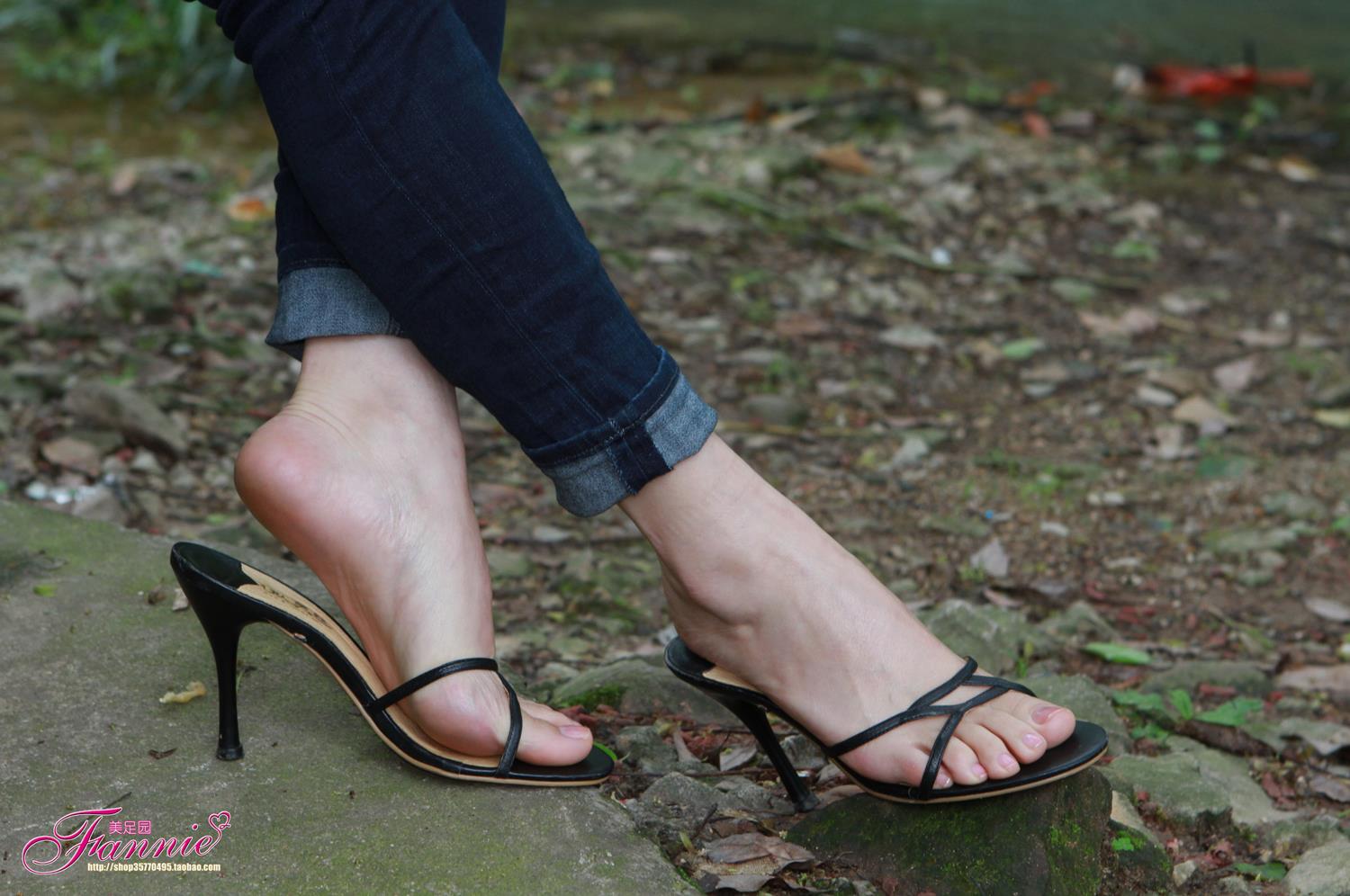 图片[44]-Fannie芬妮每足园 No.591 在水一方3[56P] – 速更版-美库