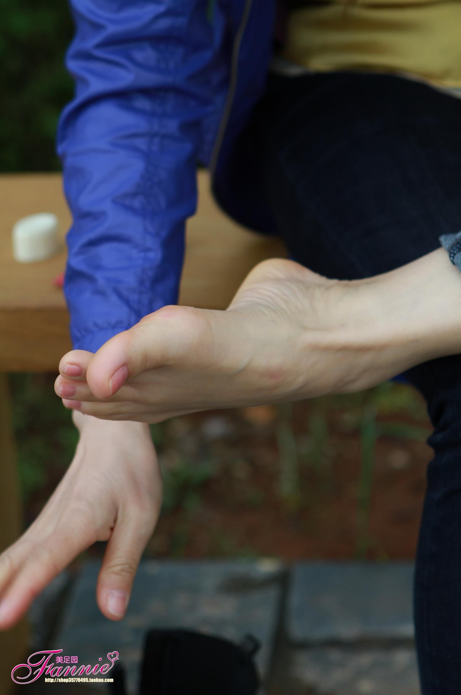 图片[47]-Fannie芬妮每足园 No.592 在水一方4[46P] – 速更版-美库