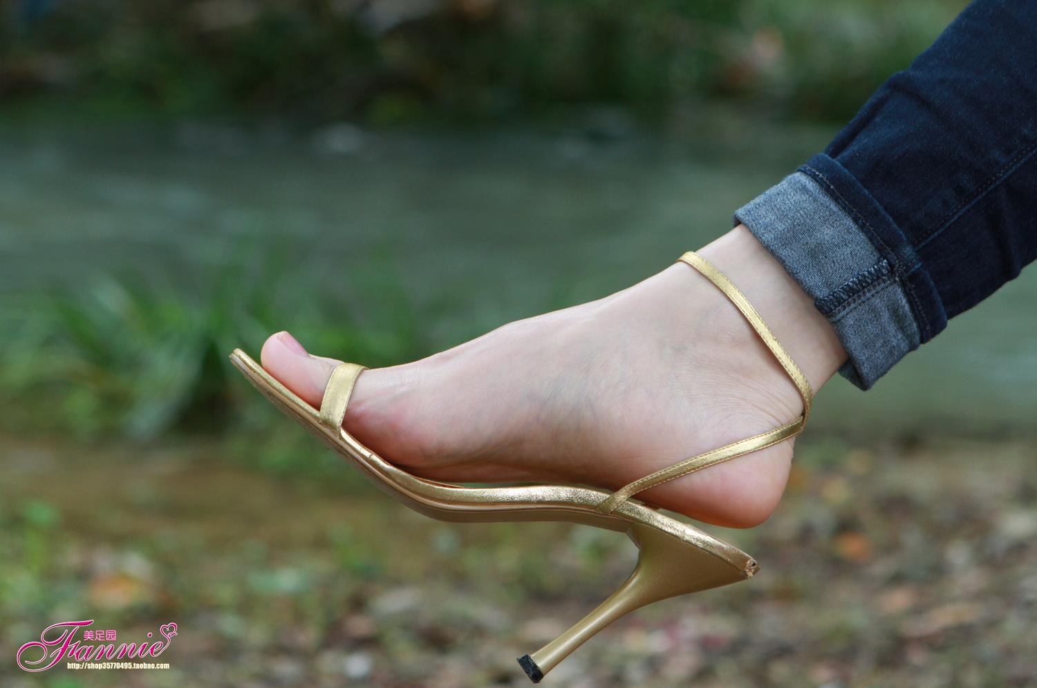 图片[10]-Fannie芬妮每足园 No.593 在水一方5[45P] – 速更版-美库