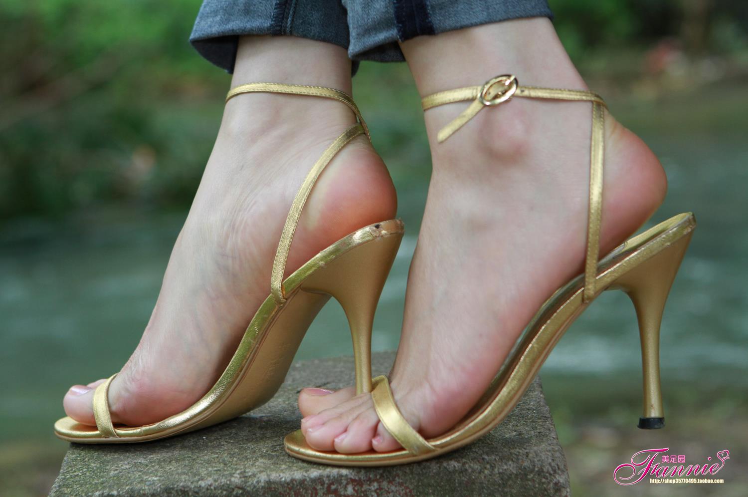 图片[18]-Fannie芬妮每足园 No.593 在水一方5[45P] – 速更版-美库