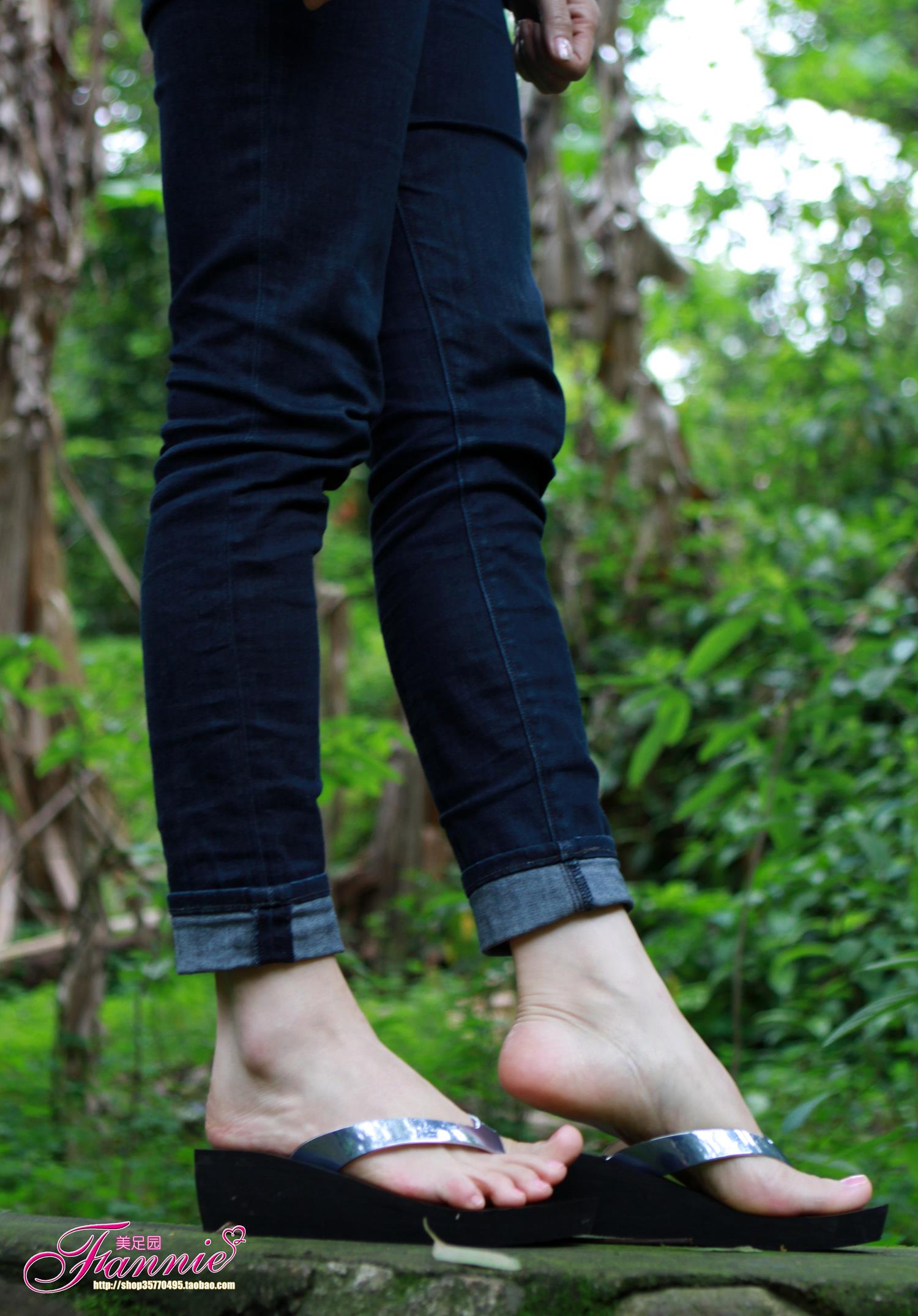 图片[30]-Fannie芬妮每足园 No.594 在水一方6[49P] – 速更版-美库