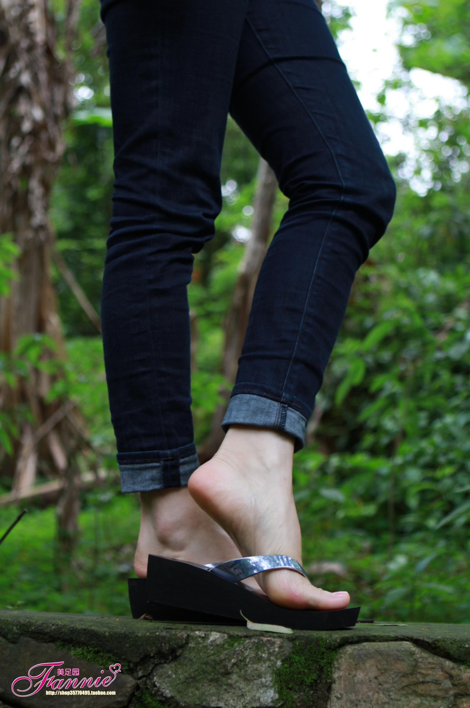 图片[31]-Fannie芬妮每足园 No.594 在水一方6[49P] – 速更版-美库