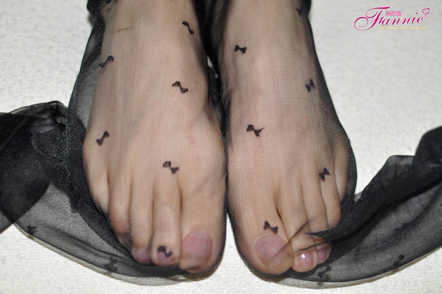 图片[45]-Fannie芬妮每足园 No.596 早春二月 纯黑丝凉拖[85P] – 速更版-美库