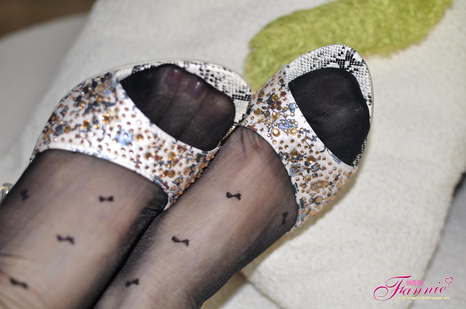 图片[56]-Fannie芬妮每足园 No.596 早春二月 纯黑丝凉拖[85P] – 速更版-美库