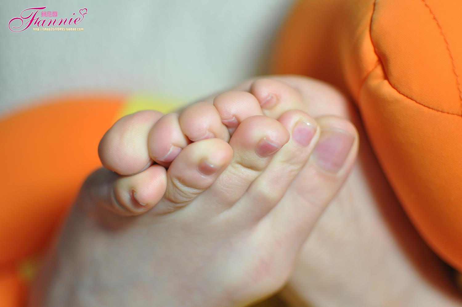 图片[25]-Fannie芬妮每足园 No.600 早春二月 裸足[83P] – 速更版-美库