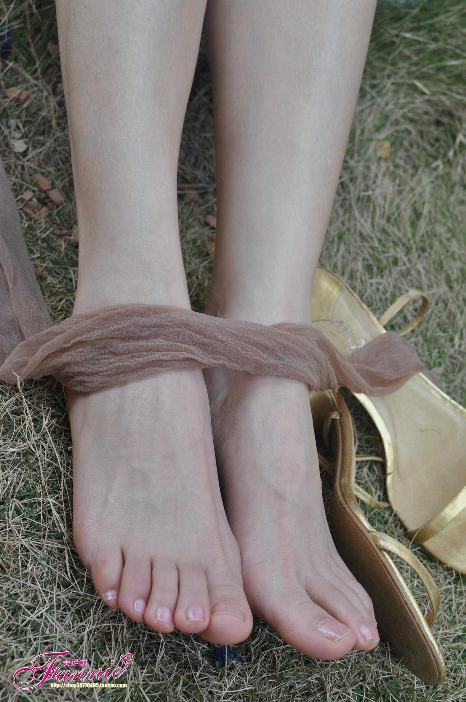 图片[18]-Fannie芬妮每足园 No.601 早春二月 肉丝高跟[67P] – 速更版-美库