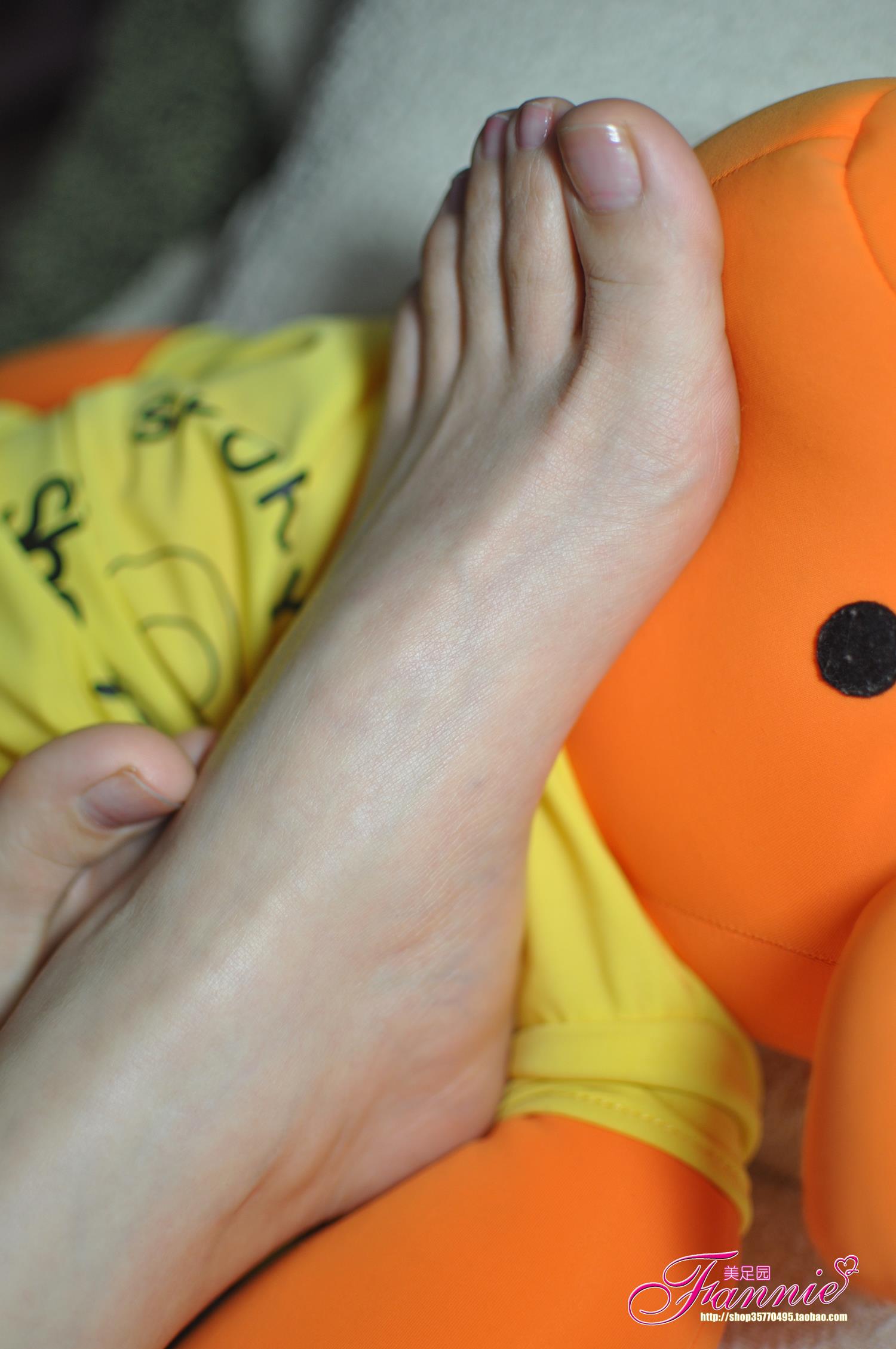 图片[41]-Fannie芬妮每足园 No.600 早春二月 裸足[83P] – 速更版-美库