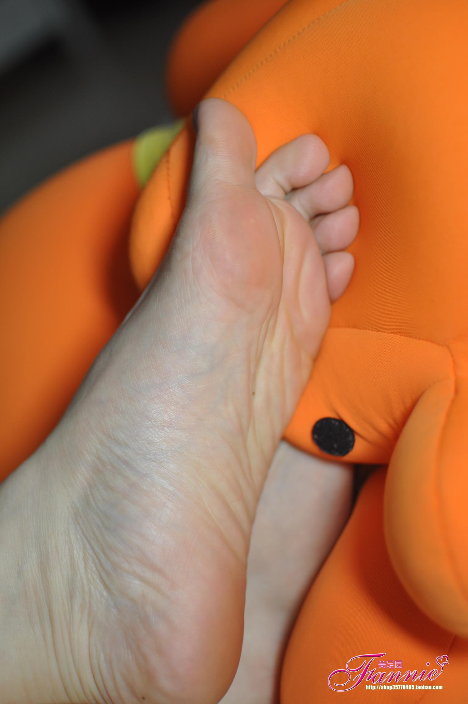 图片[43]-Fannie芬妮每足园 No.600 早春二月 裸足[83P] – 速更版-美库