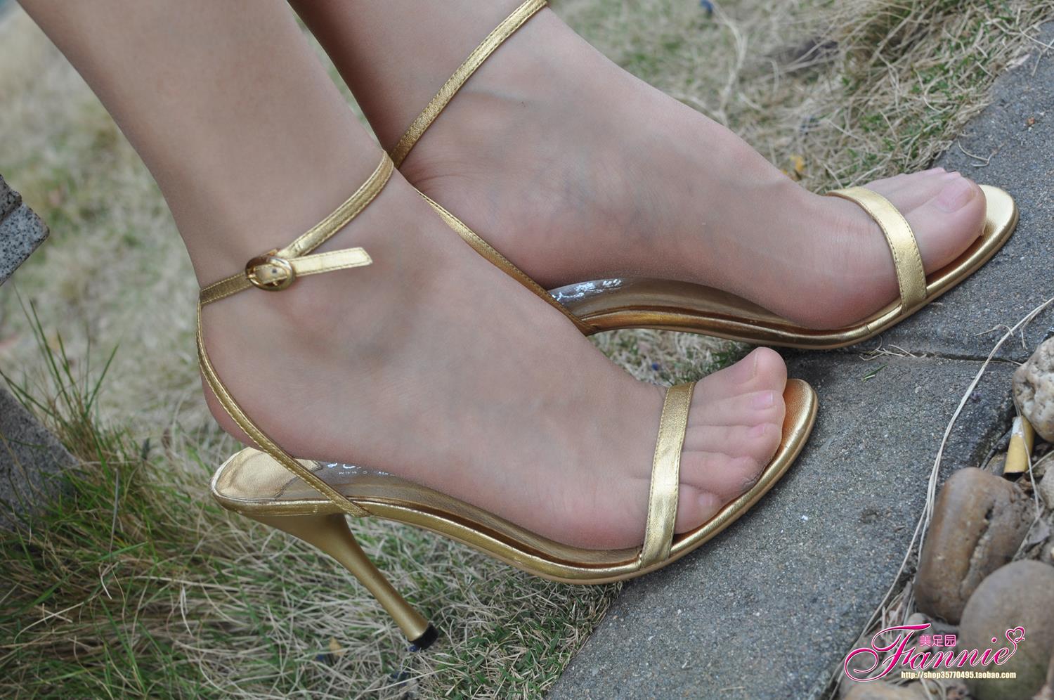 图片[52]-Fannie芬妮每足园 No.601 早春二月 肉丝高跟[67P] – 速更版-美库