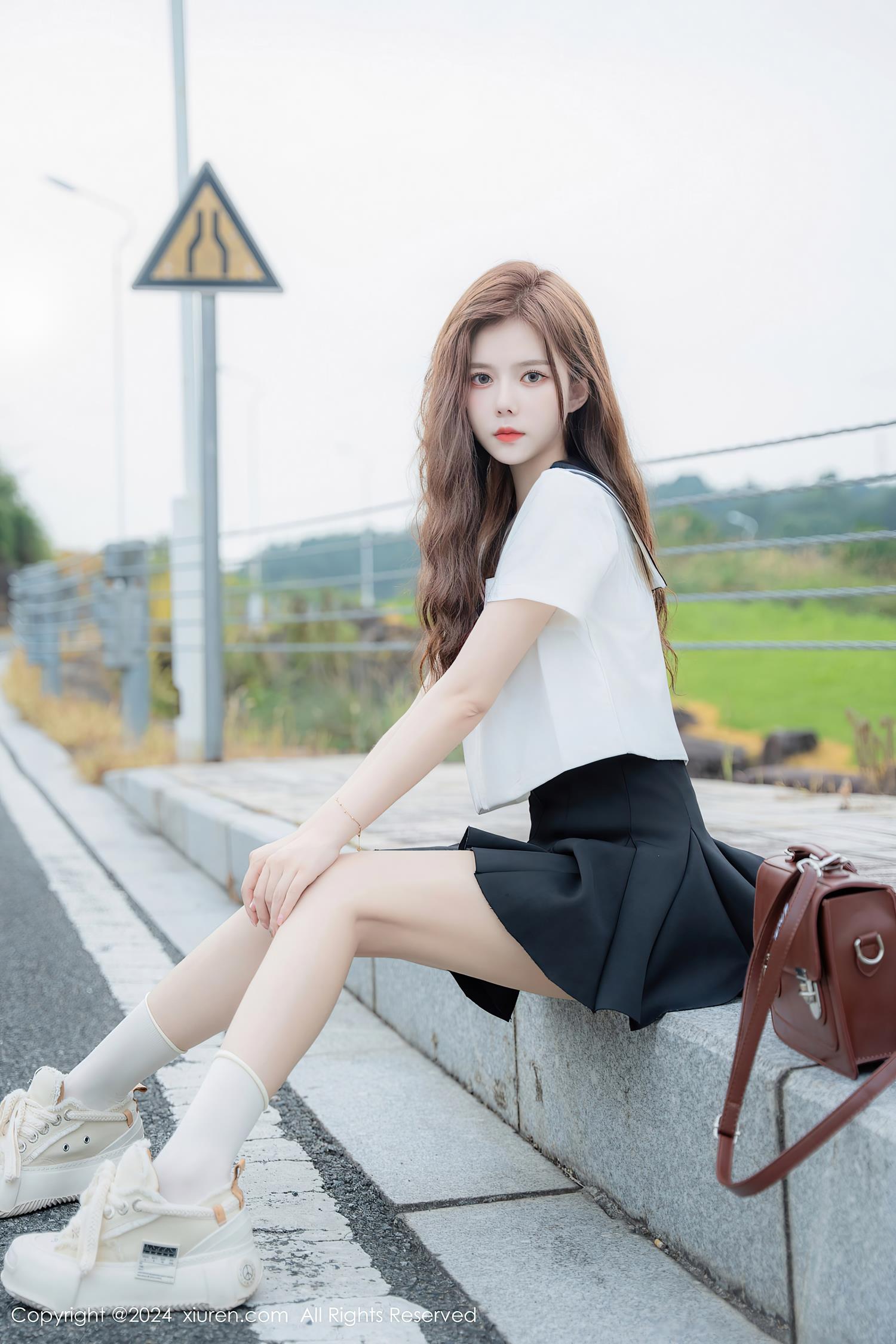 图片[46]-[Xiuren秀人网]2024.08.01 NO.8948 拍黄瓜girl[52+1P] – 速更版-美库