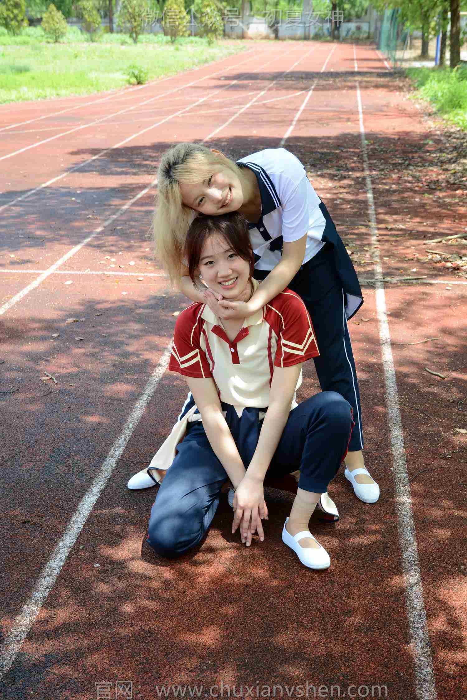 图片[49]-初夏女神 NO.181 幺幺、菲菲 再忆童年[100P] – 速更版-美库