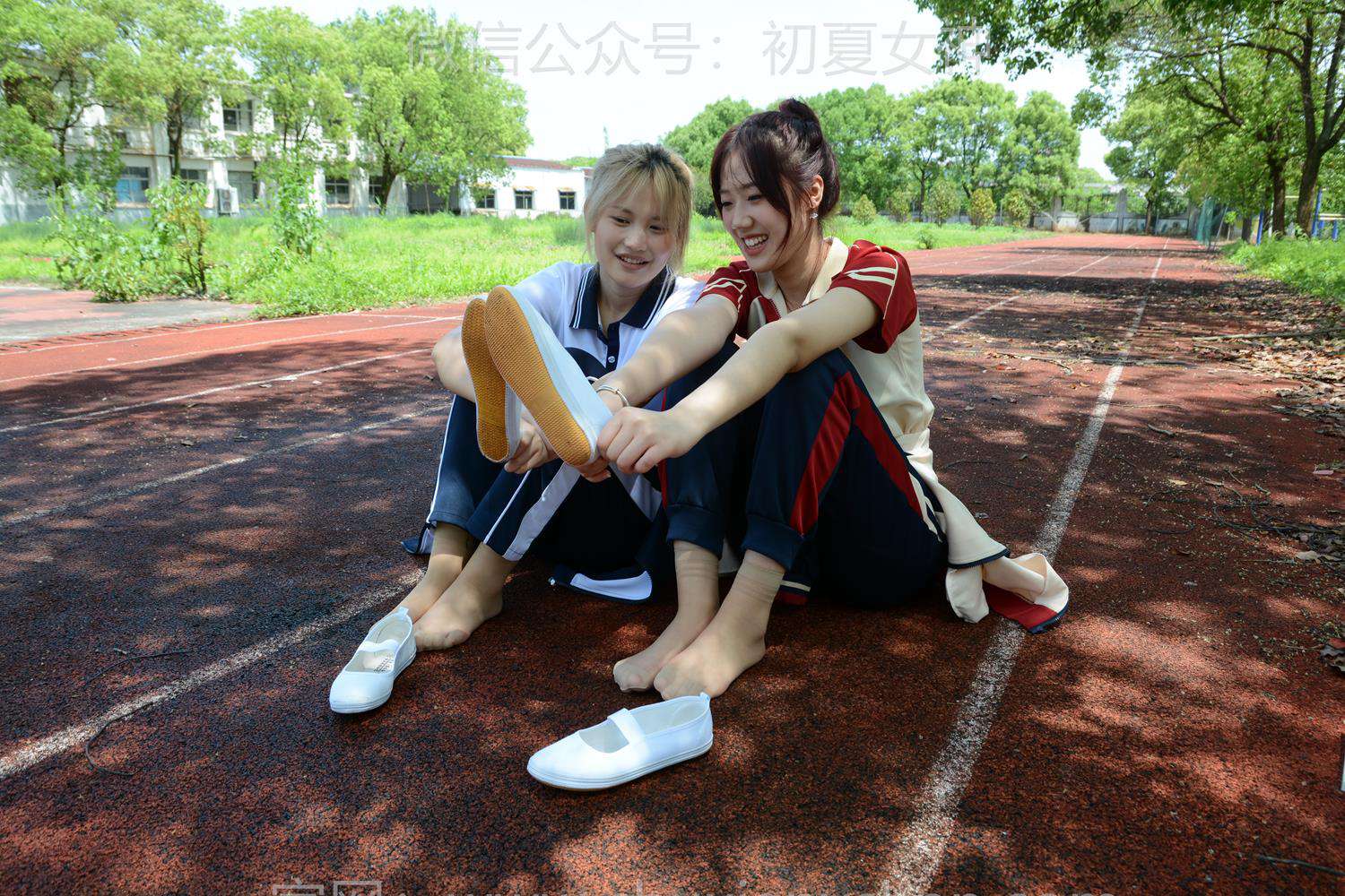 图片[64]-初夏女神 NO.181 幺幺、菲菲 再忆童年[100P] – 速更版-美库