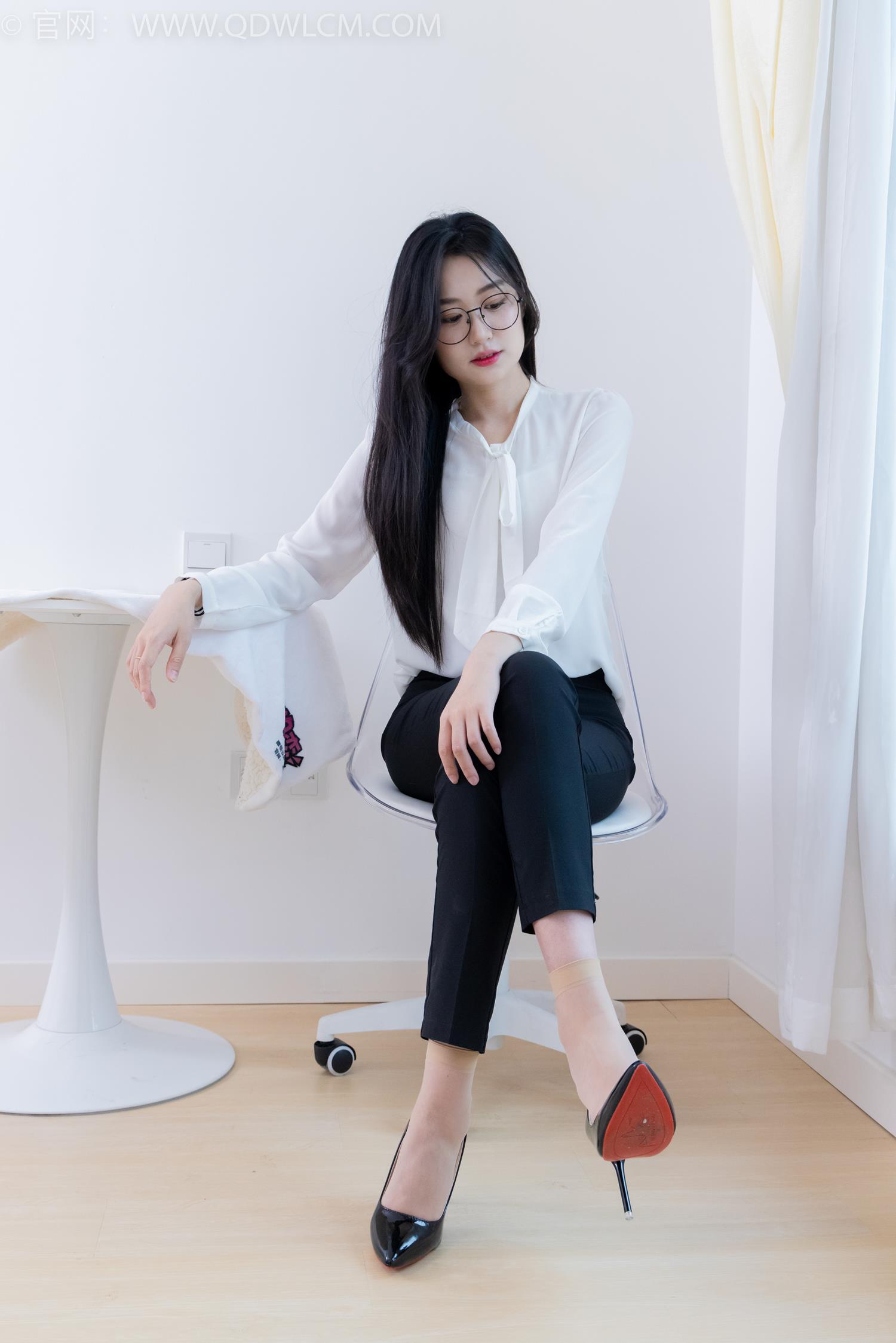 图片[25]-物恋传媒 NO.2022 小敏-心被雾深陷[200P] – 速更版-美库