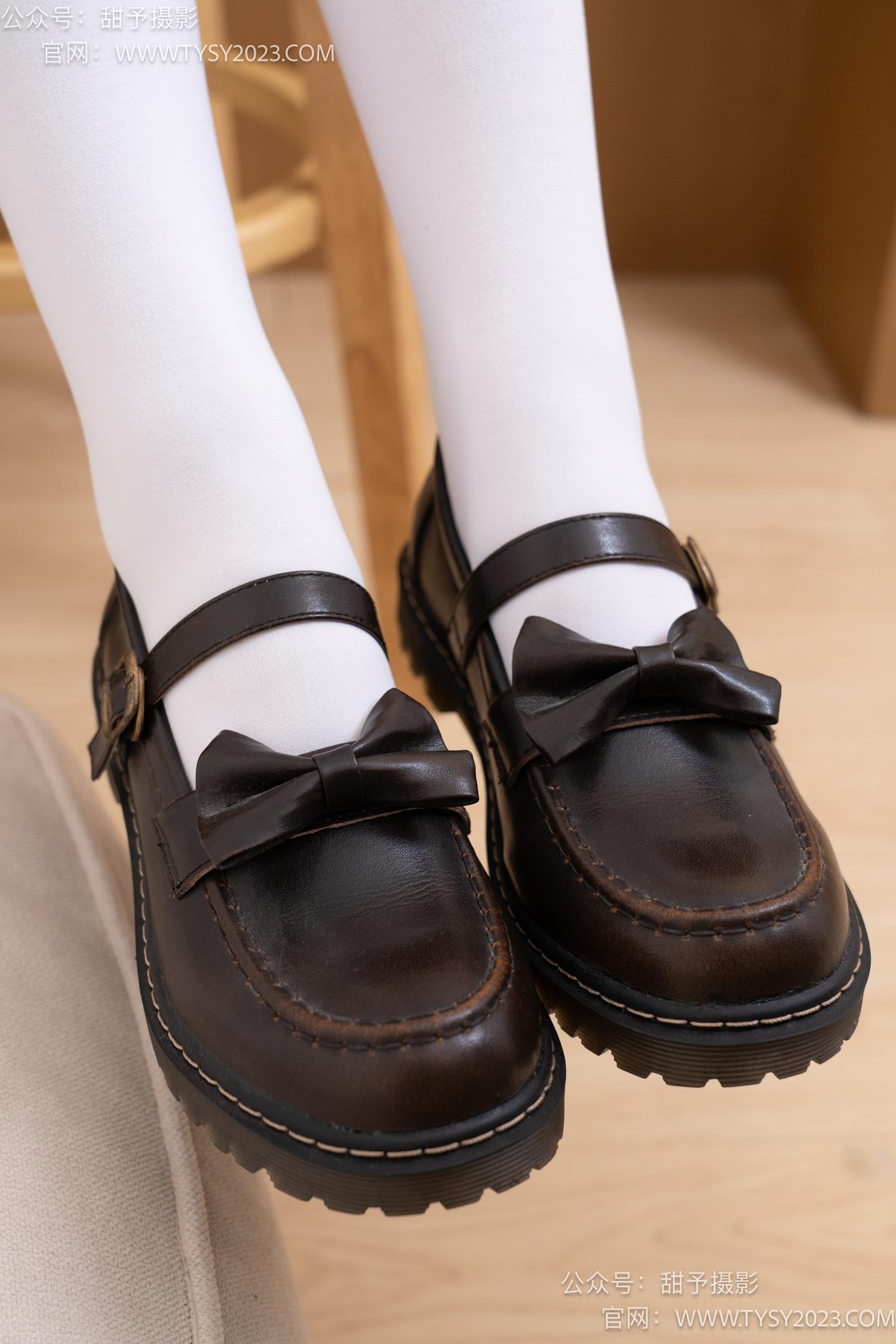 图片[31]-甜予摄影 NO.042 璇璇-体操服、皮鞋、厚白丝[130P] – 速更版-美库