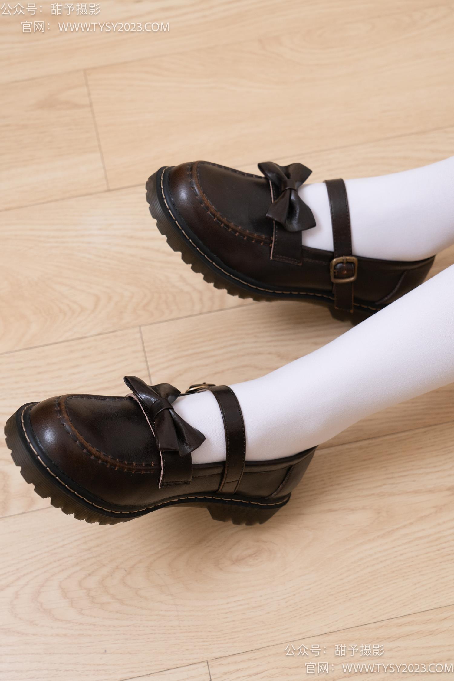 图片[126]-甜予摄影 NO.042 璇璇-体操服、皮鞋、厚白丝[130P] – 速更版-美库