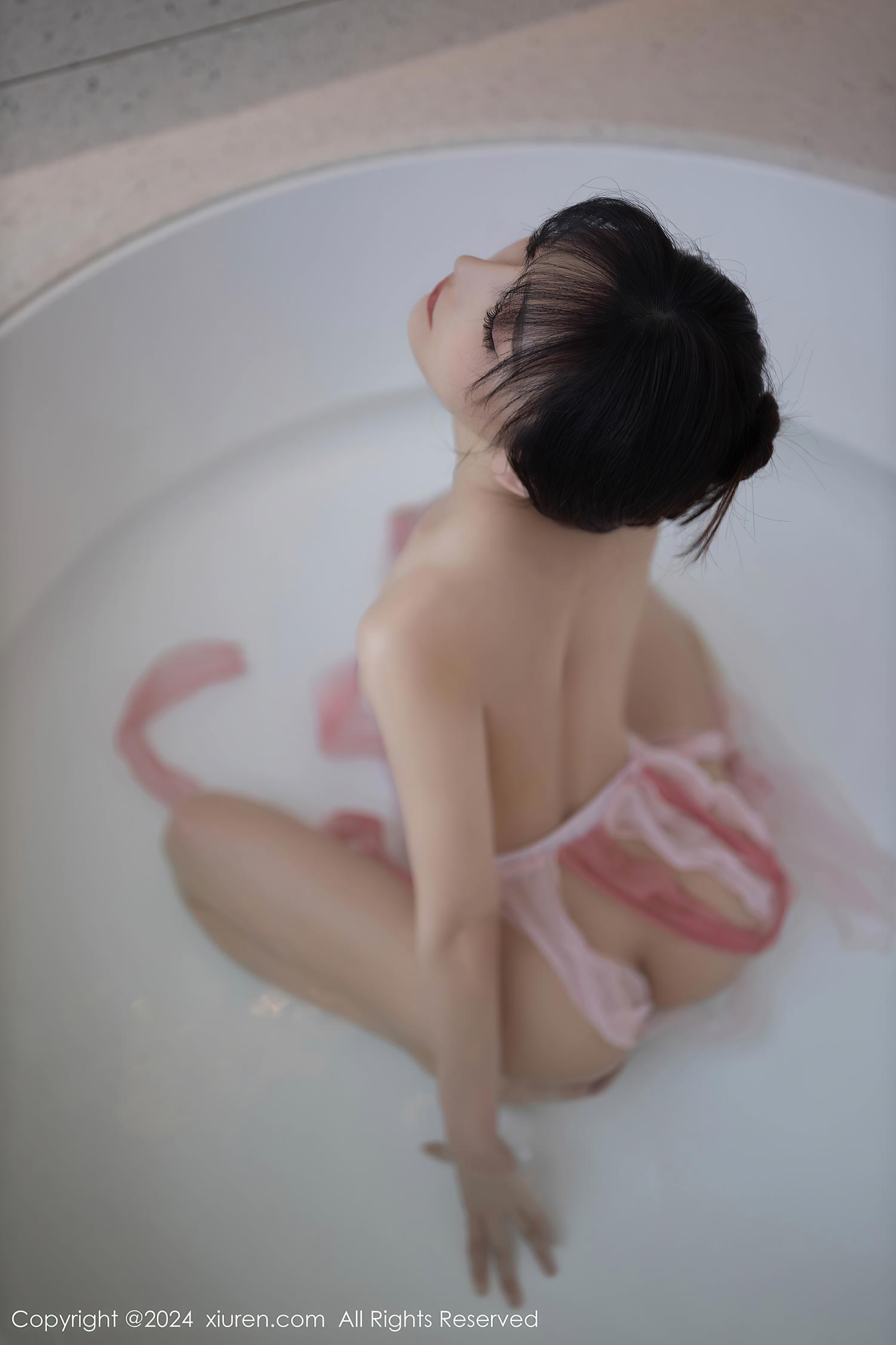 图片[17]-[Xiuren秀人网]2024.08.01 NO.8954 陆萱萱[17+1P] – 速更版-美库