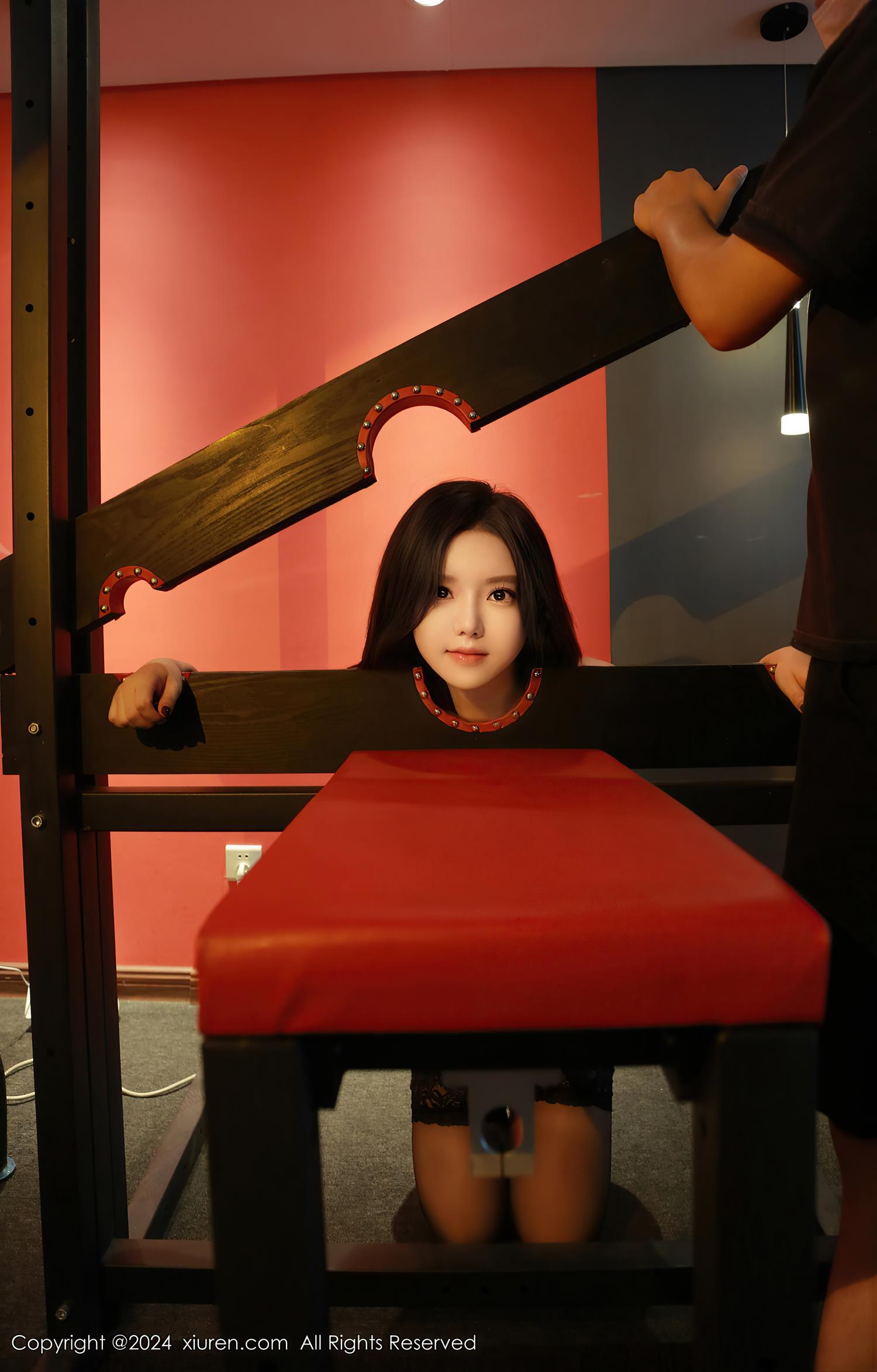 图片[24]-[Xiuren秀人网]2024.08.02 NO.8956 小薯条nienie[22+1P] – 速更版-美库