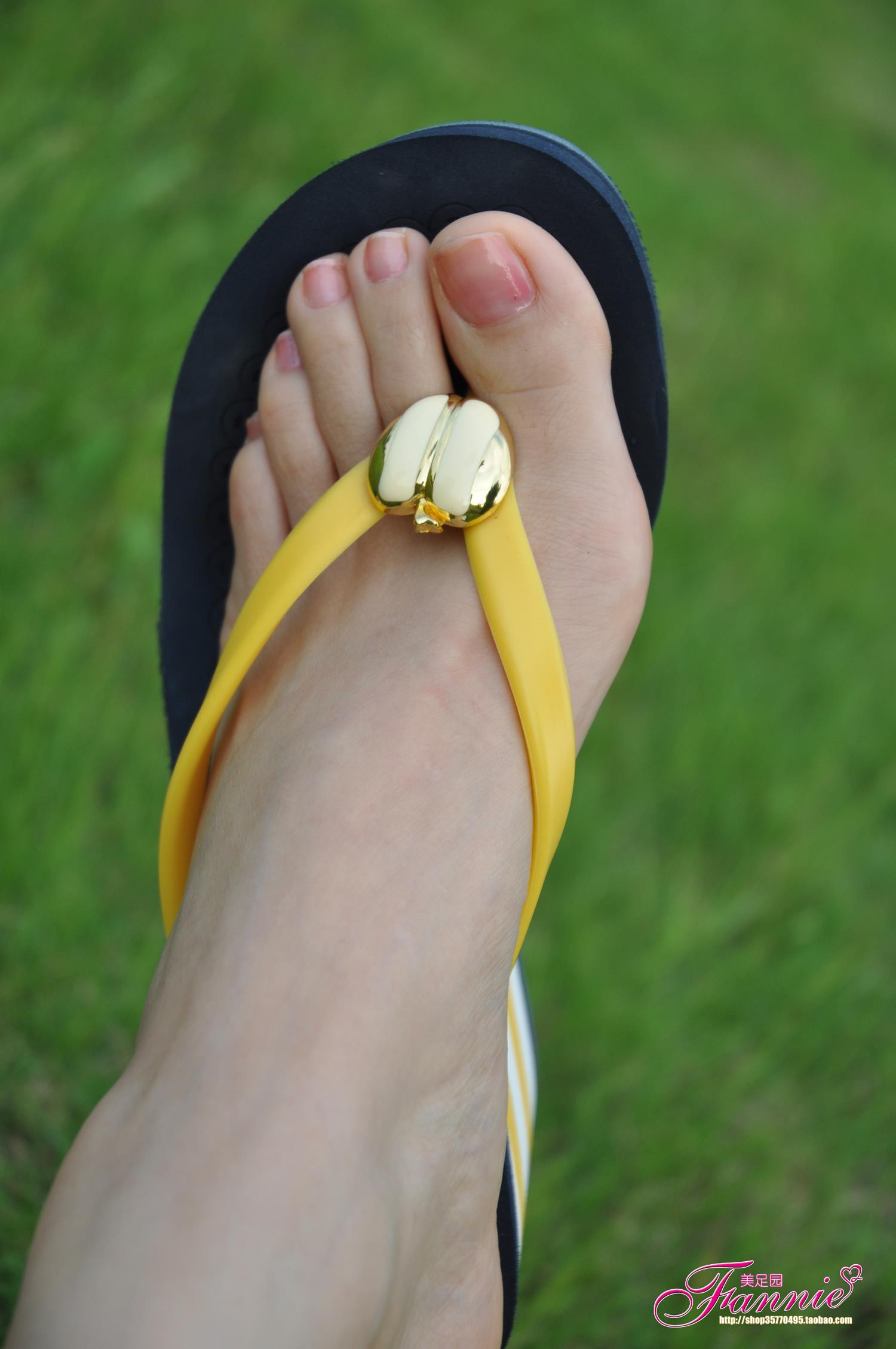 图片[23]-Fannie芬妮每足园 No.606 周末踏青2[60P] – 速更版-美库