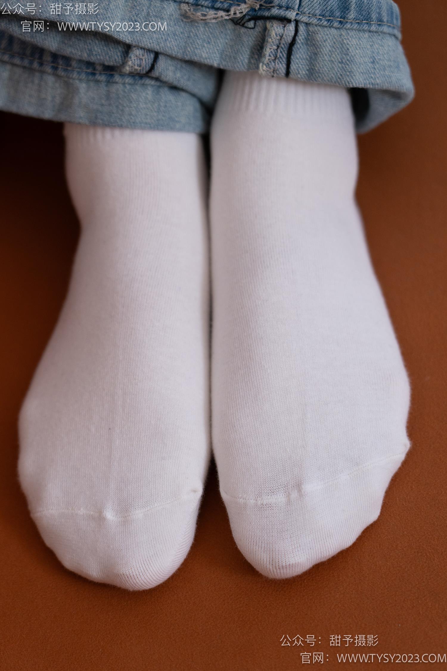 图片[42]-甜予摄影 NO.043 松松-帆布鞋、白棉袜、裸足[118P] – 速更版-美库